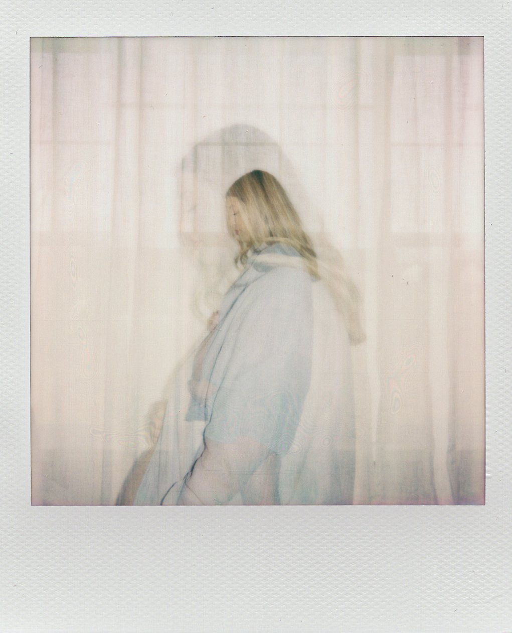 polaroid-maternity-photography.jpg