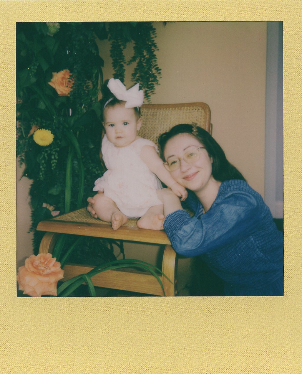 motherhood-polaroid-photographer-8.jpg