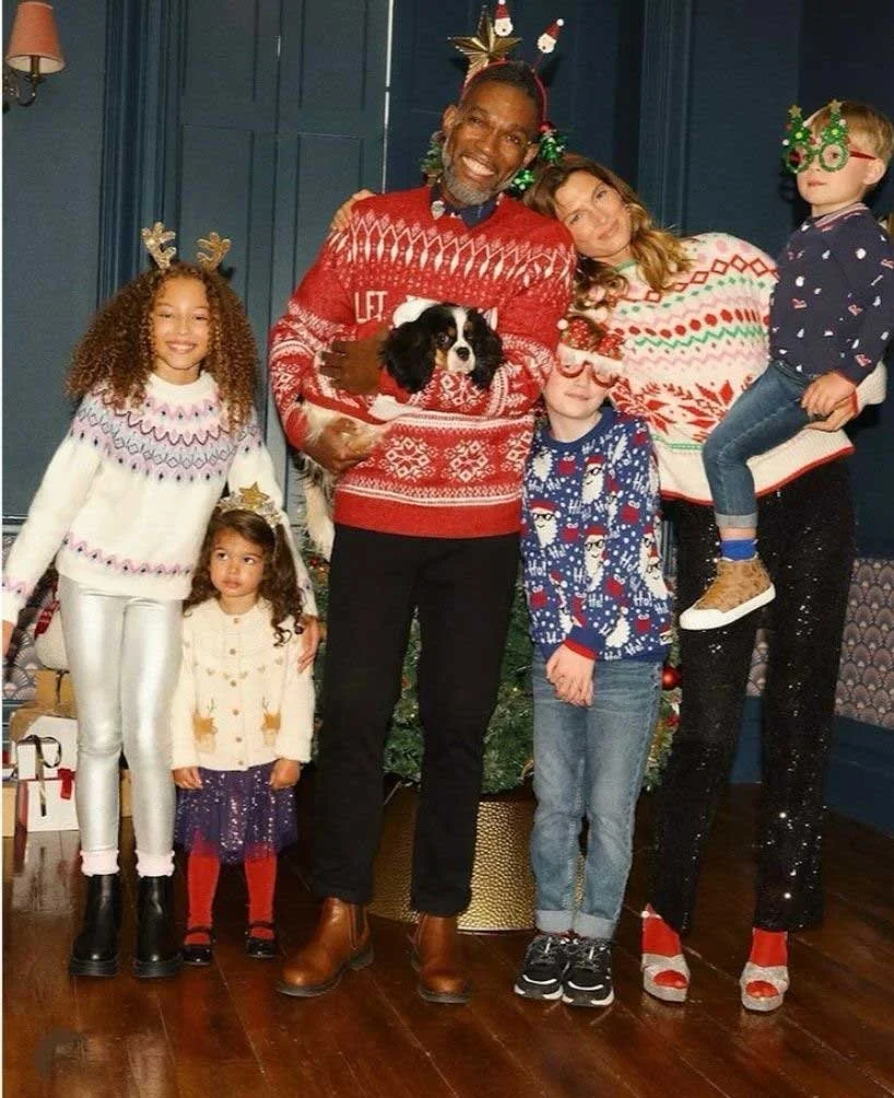 George at Asda Christmas Campaign - family in colourful pyjamas