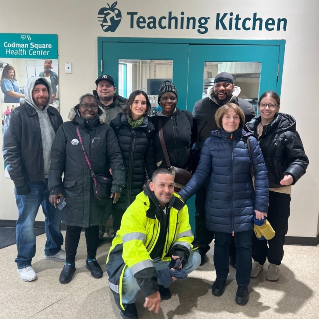 We recently hosted @icaterboston trainees at our Dorchester store to learn more about grocery shopping strategies on a budget. In collaboration with @pinestreetinn, the group participated in a scavenger hunt to find nutritious and affordable options!