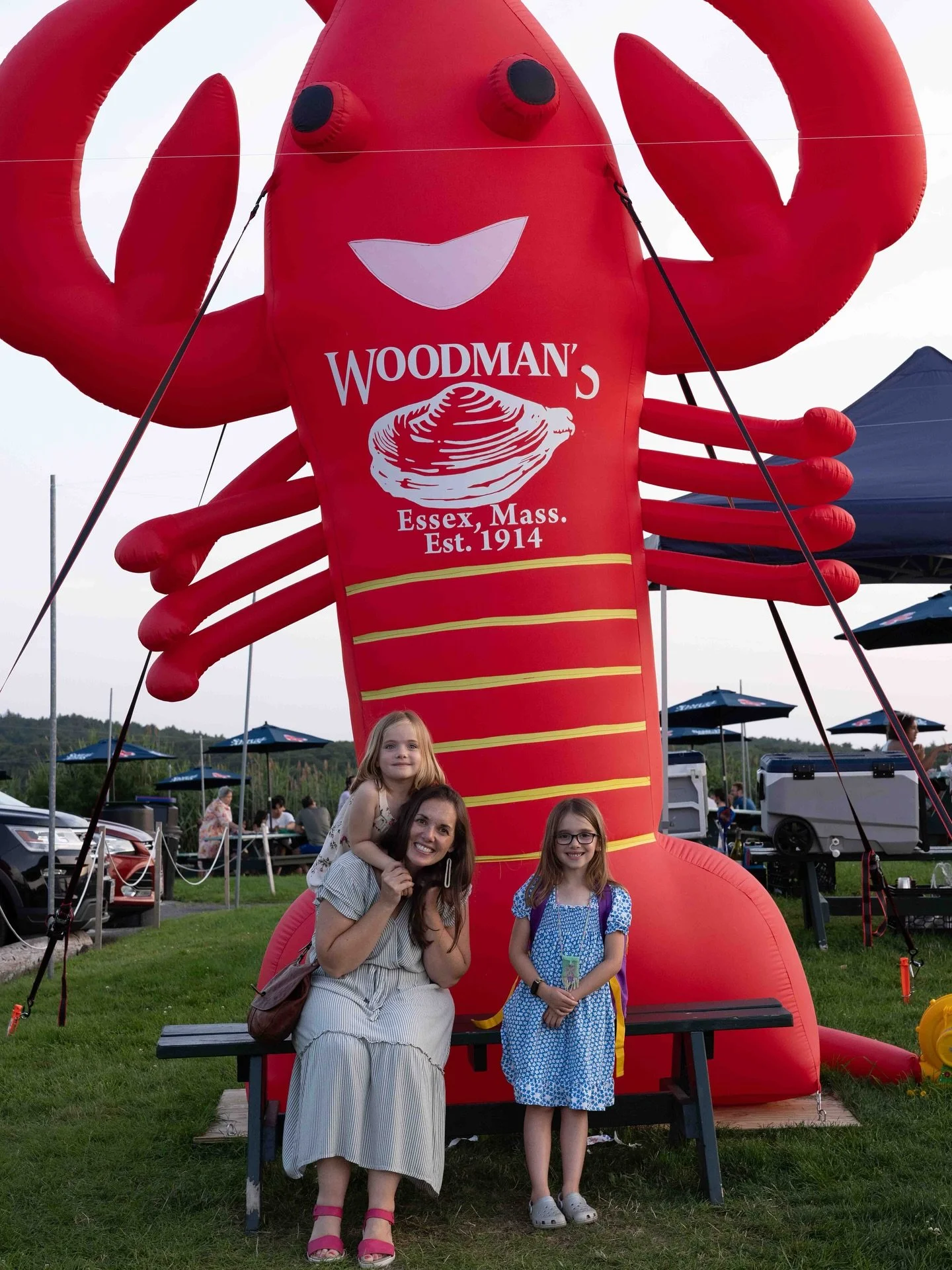 Sometimes we get to accompany @adamdetour on his shoots. His latest assignment is for Yankee Magazine covering @woodmans_of_essex 🦞 and it was the perfect New England family adventure! Huge thanks to Woodmans for treating us like royalty! 

#newengl