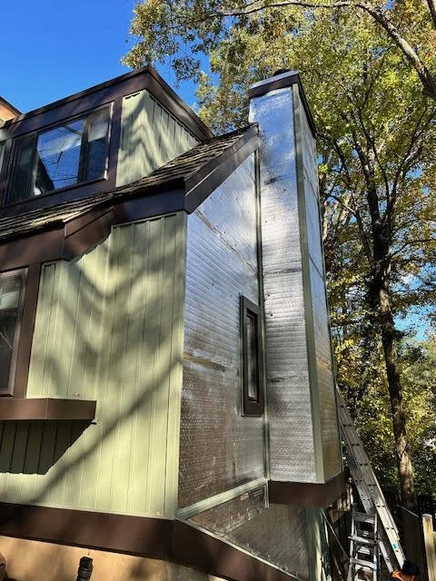 What Is Low-E Thermal Barrier Siding &amp; Why It Matters for Northern Virginia Homes