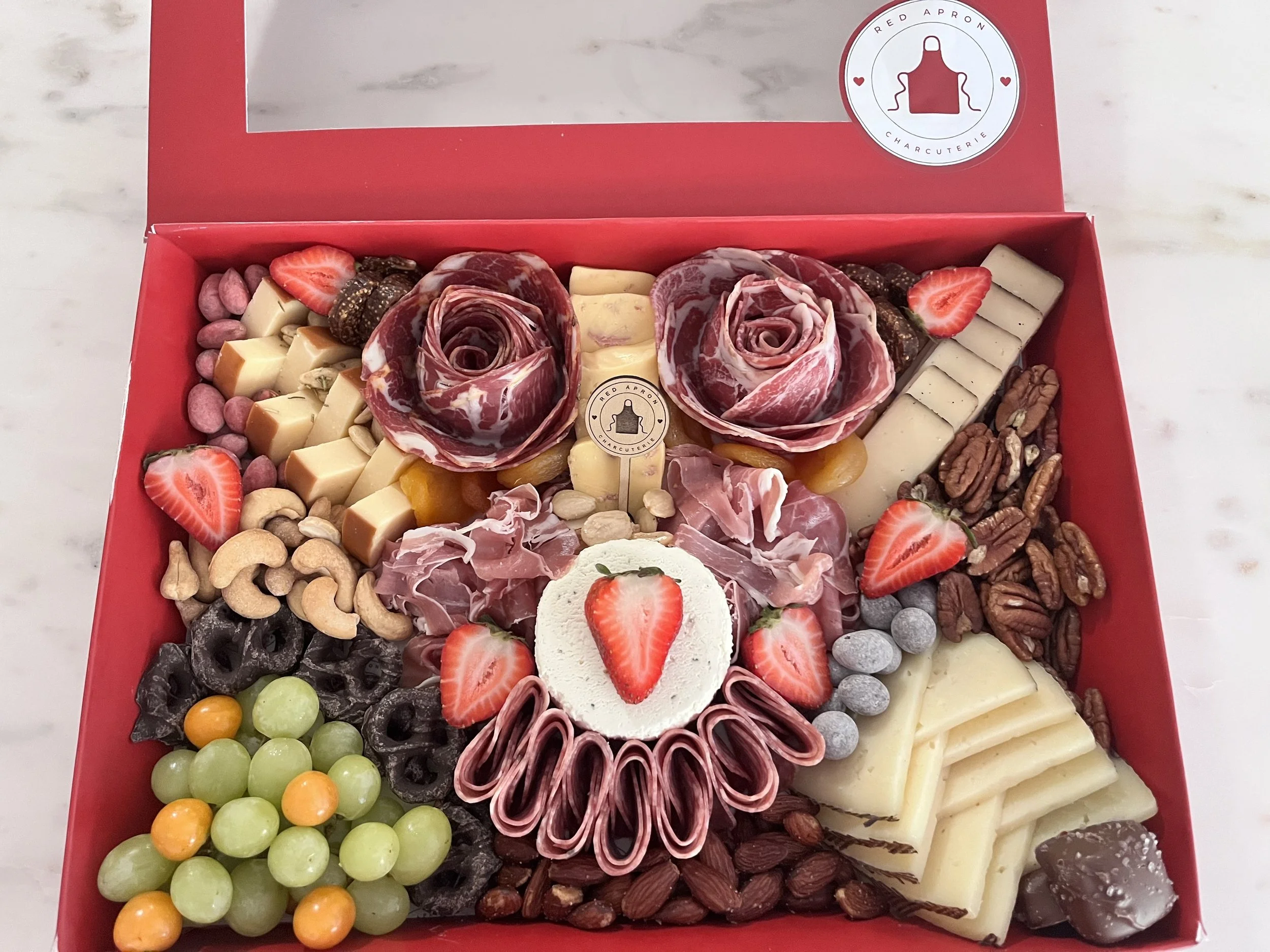 Medium Charcuterie Box