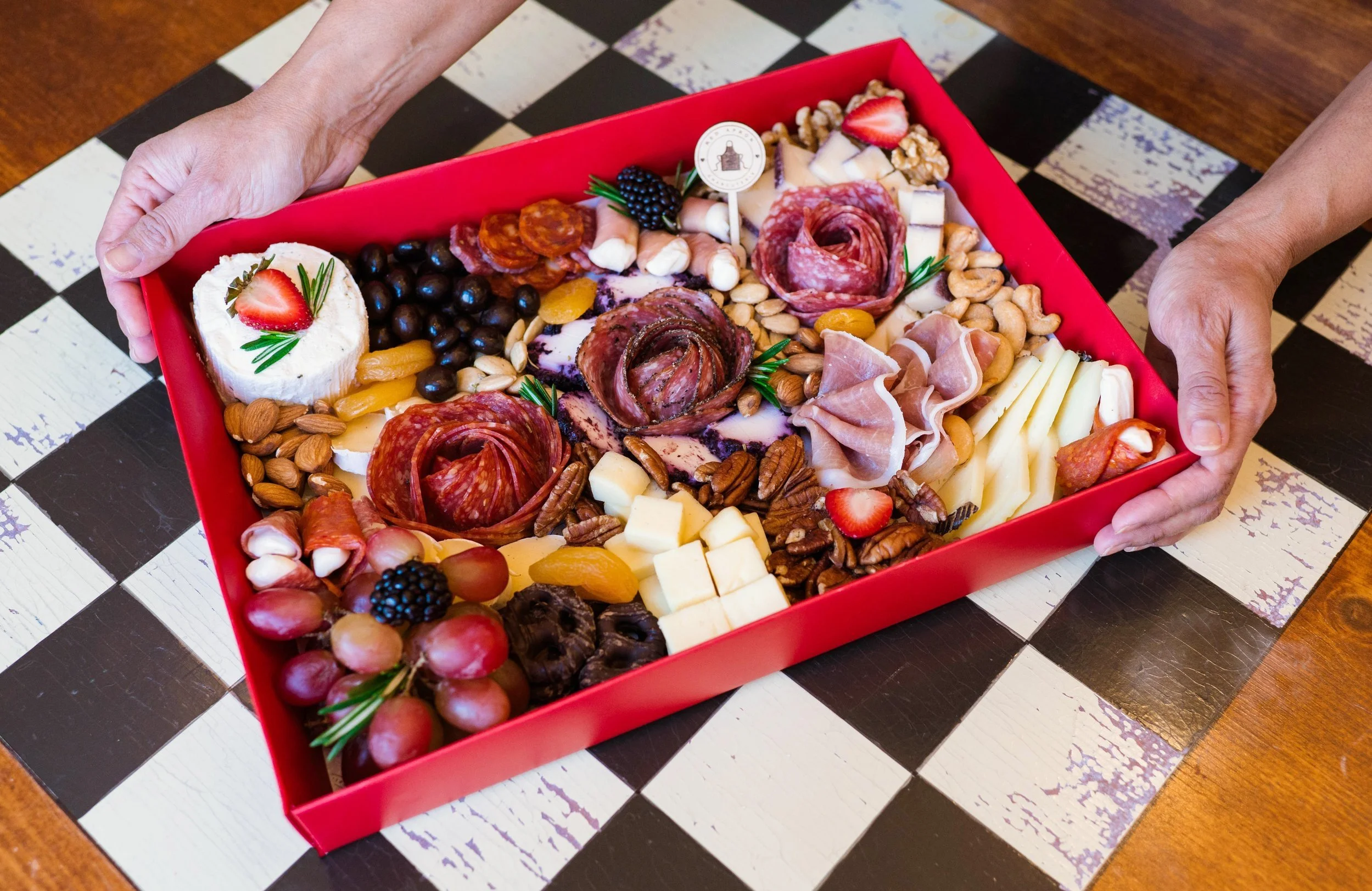 11.09.24_REDAPRON_043.jpg