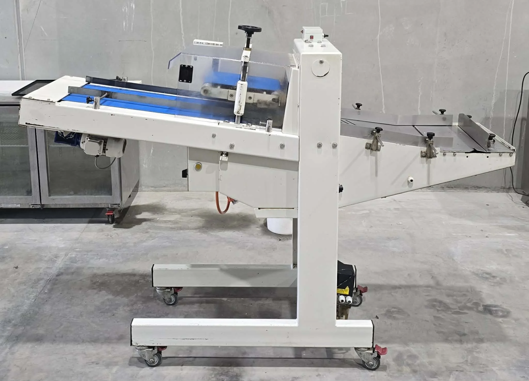 eeefeed9-2e05-405a-bcdb-df1e20bef2d6.jfif