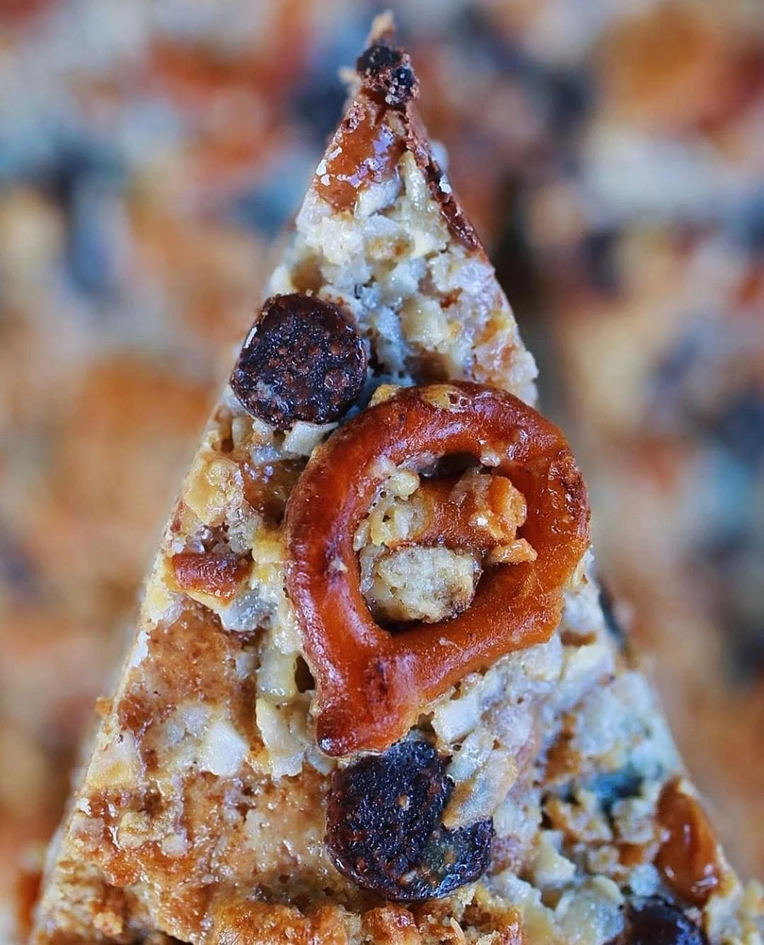 Head out to the Cafe this weekend for a delicious treat! 

Friday 11-9
Saturday 11-3, 5-9
Sunday 11-2
.
.
.
#bigtastetinytown #royersroundtopcafe #roundtoptx