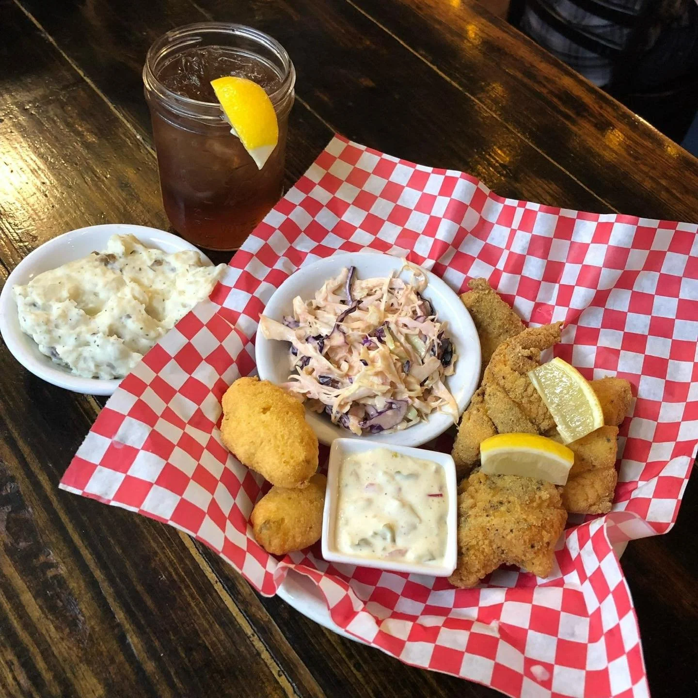 🐟 Fridays just got even better

We&rsquo;re serving up Fried Catfish every Friday through Lent. Crispy, golden, and cooked just right.

Join us and make it your new Friday tradition. See you soon 😉
.
.
.
#bigtastetinytown #royersroundtopcafe #round