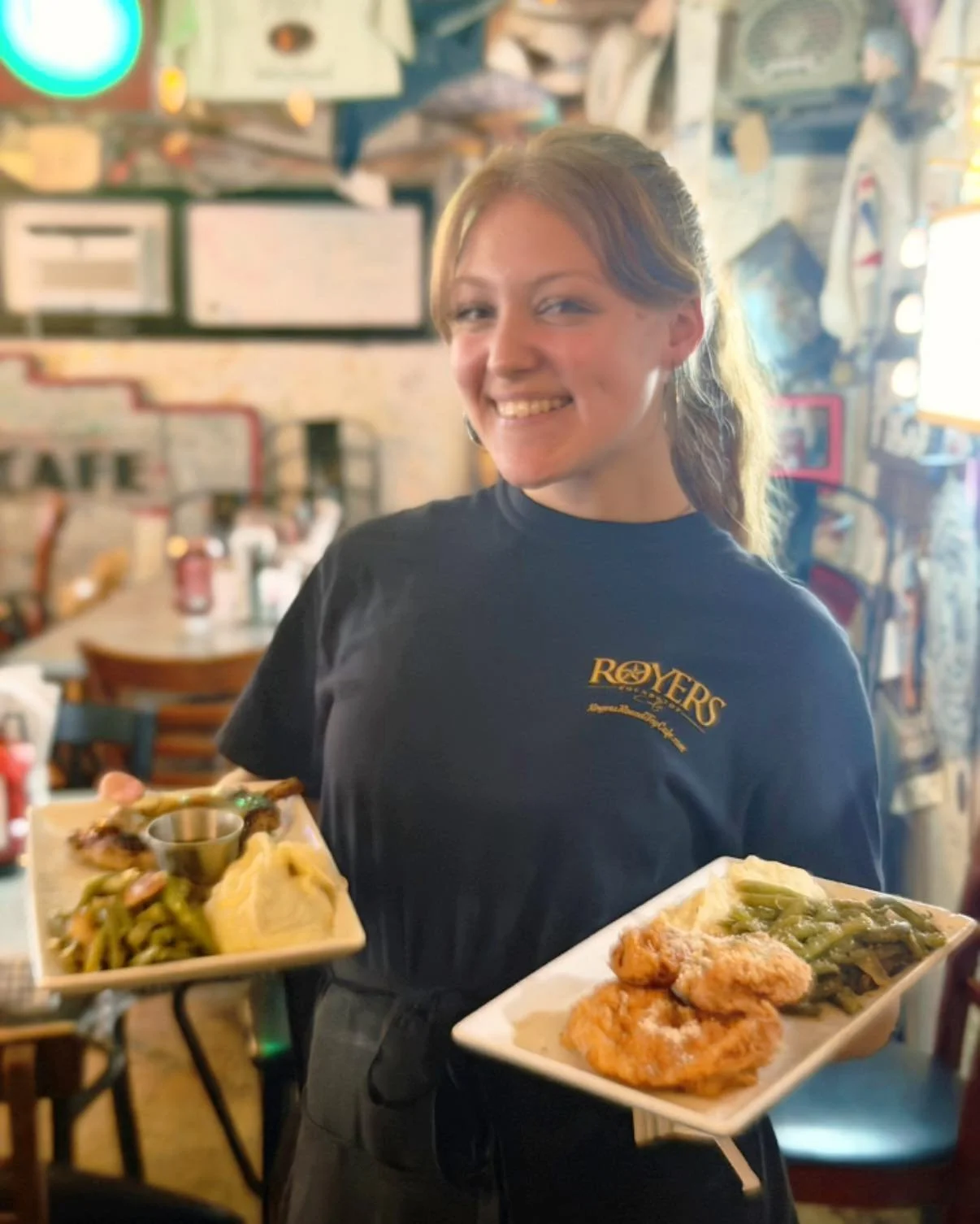 🌸☀️ Spring is showing off in Round Top and it&rsquo;s the perfect time to enjoy it!

With the Antique Show crowds gone, things have slowed down in the best way.  It&rsquo;s even easier to relax, take in the beautiful weather, and enjoy a great meal 