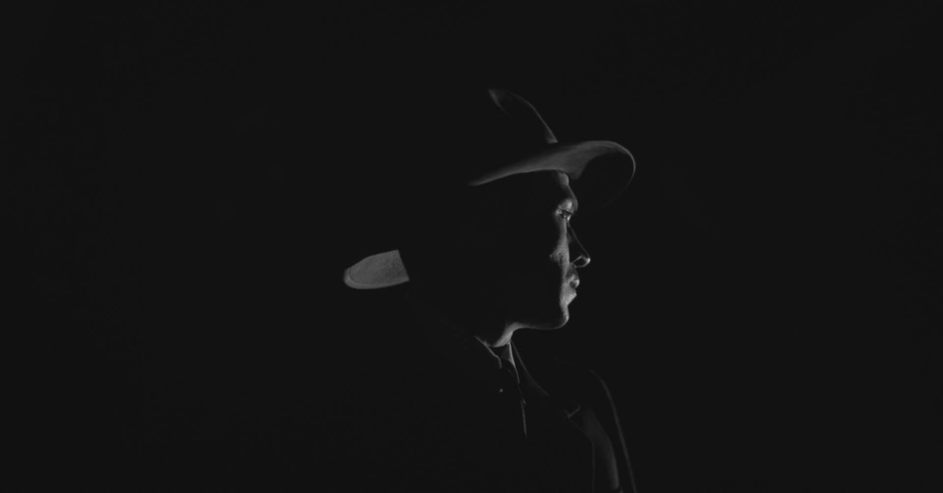 Cinematographer Robert Gamperl Film Noir Lighting Spiral Staircase 19.jpg