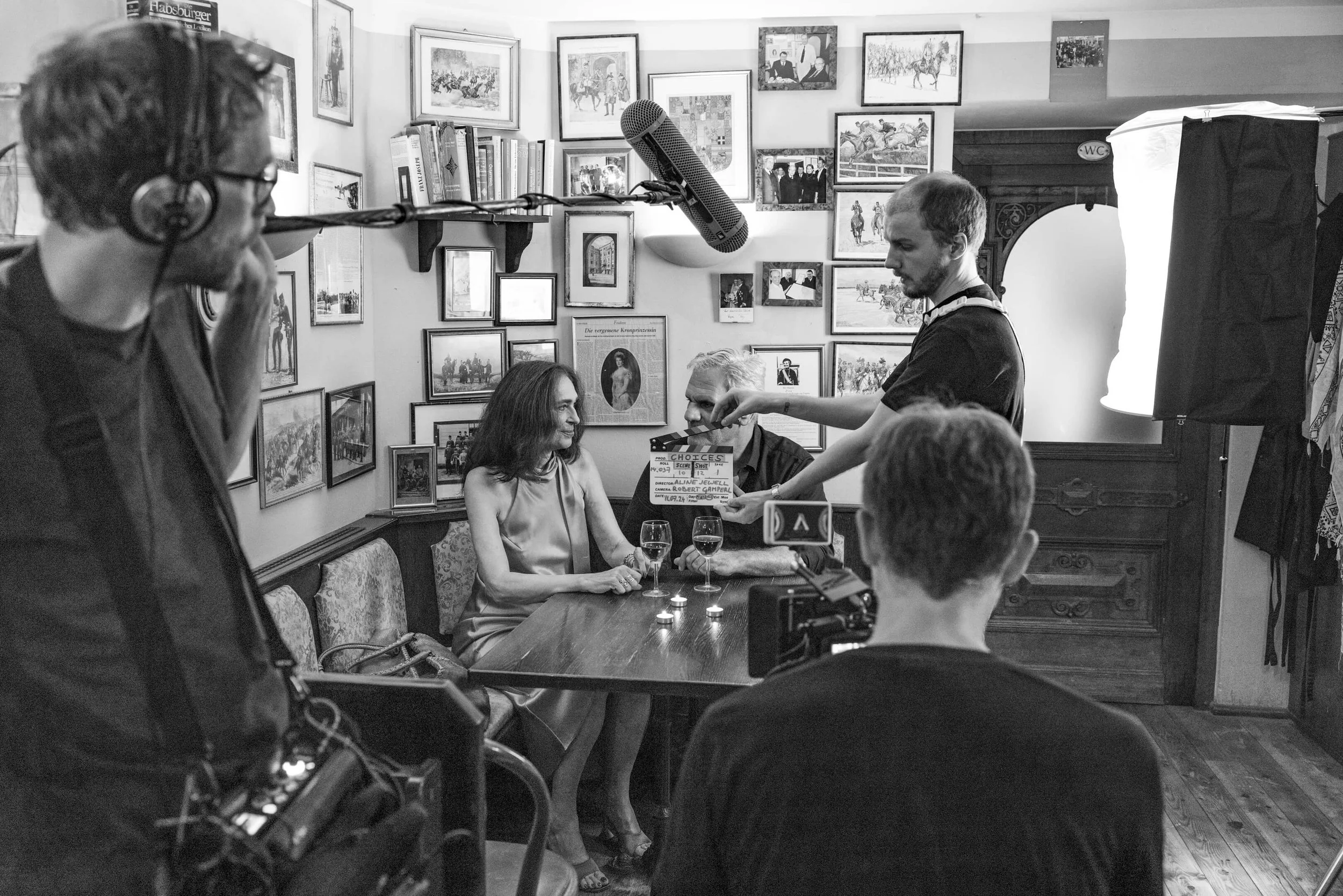 Robert Gamperl DP Choices On Set - London - Austria - England 03.jpg