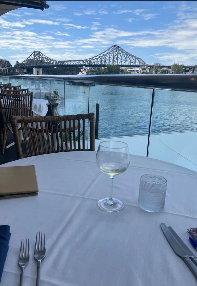 [ Lunching ]
