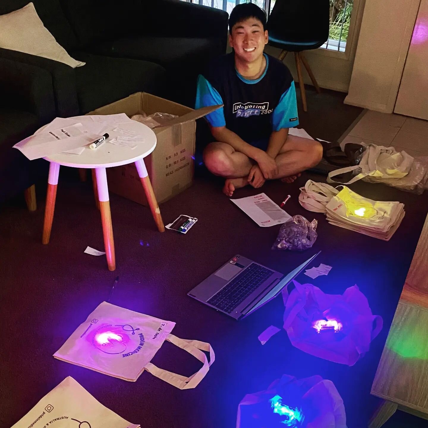 The countdown is on for #sydneymardigras - @jeycholol has been busy packing gear for our marchers. See the bright lights in person this Saturday!

#prideinmedicine #pride #mardisgras #lgbtdoctor #medicine #prideparade #sydney #medicalstudent #represe