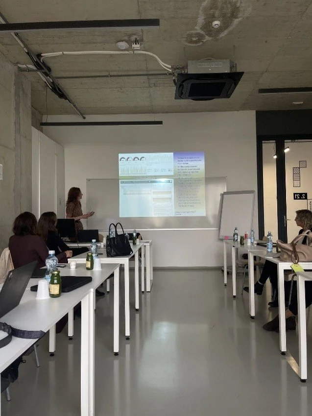 peer-review-visits-bah_02.jpg