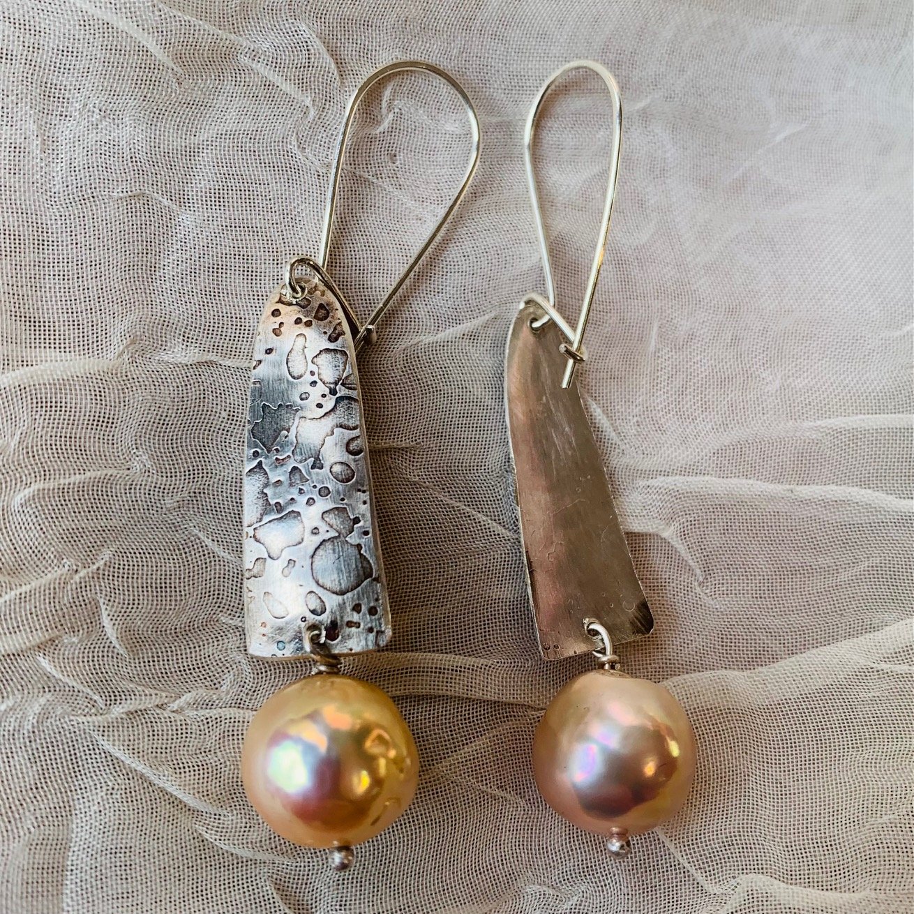 2 earring hanging texture warm rain large baroque pearl.jpg