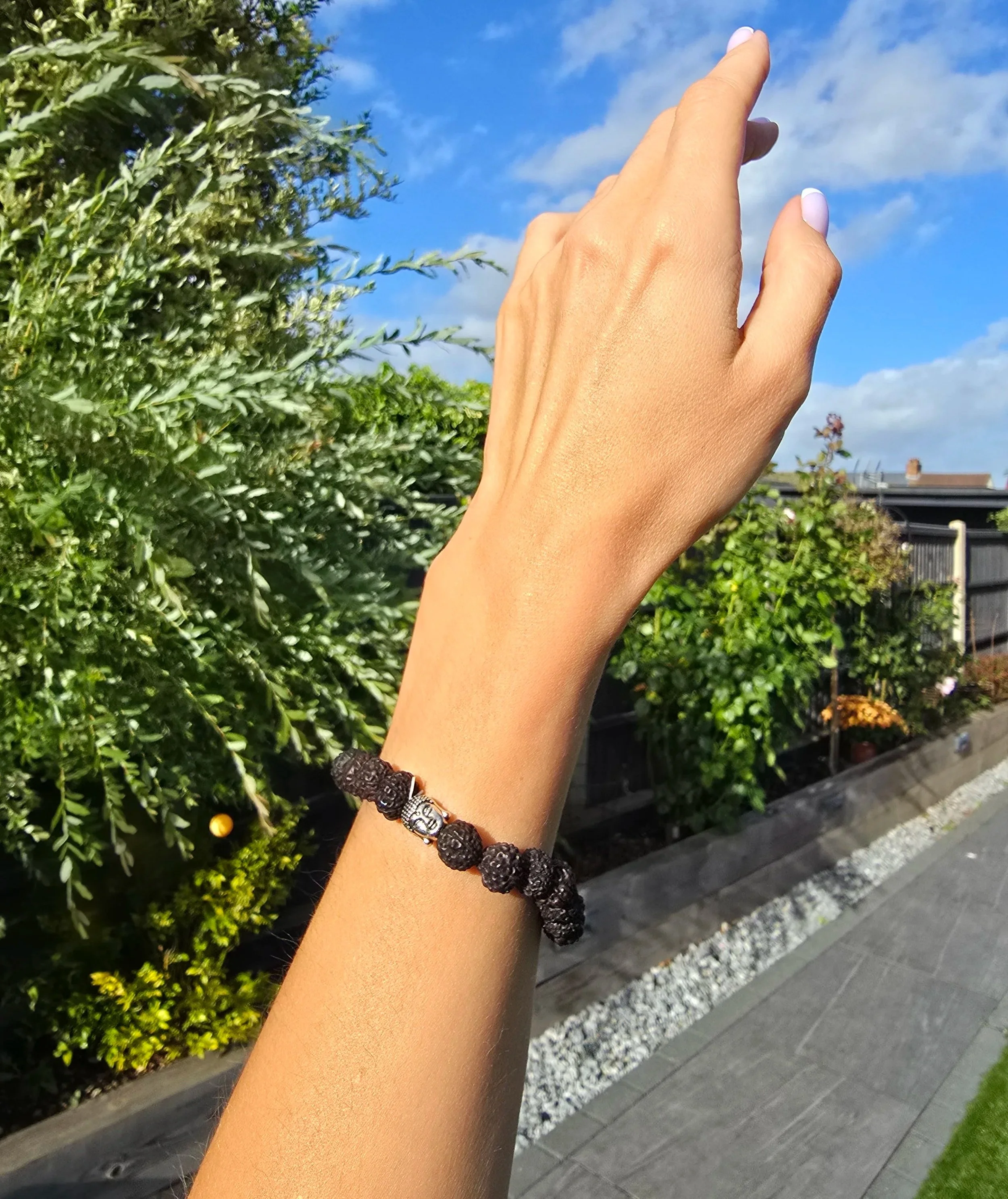 rudraksha+black.jpg
