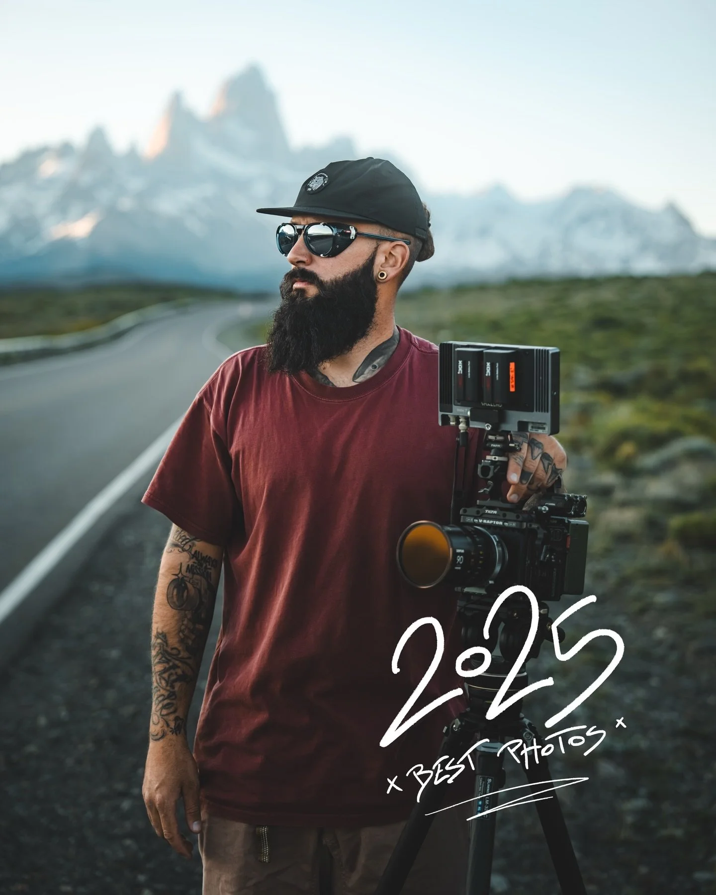 X 2025 X

We just wrapped up another amazing year on this beautiful piece of rock we call home: Planet Earth.

Here are my favorite photos I captured this past year.

1) Patagonia, Argentina
2) Guanaco, Torres Del Paine, Patagonia, Chile
3) Top: King