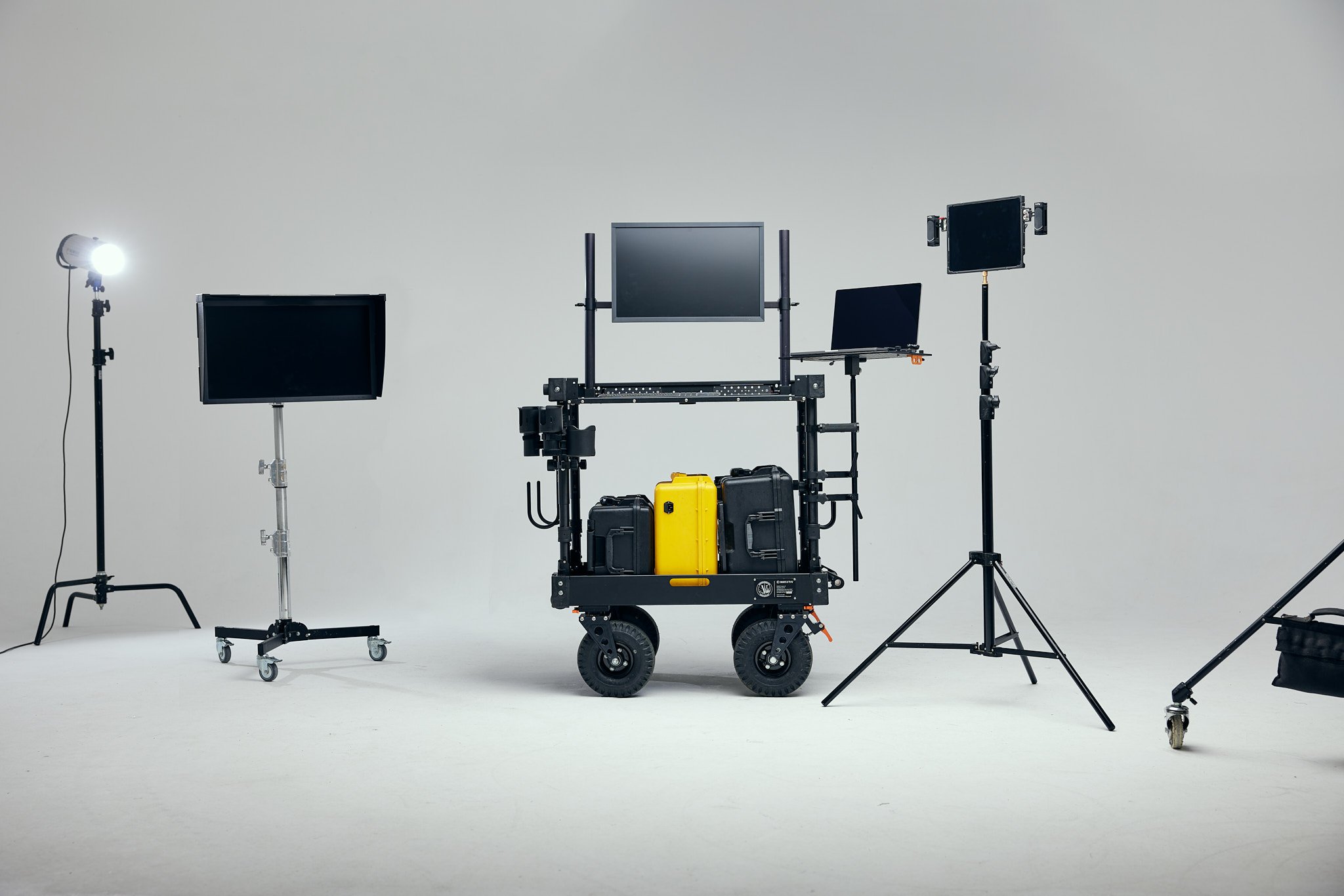 Gear, Inovativ, Display's, EIZO, iPad, Pelican, Batteries