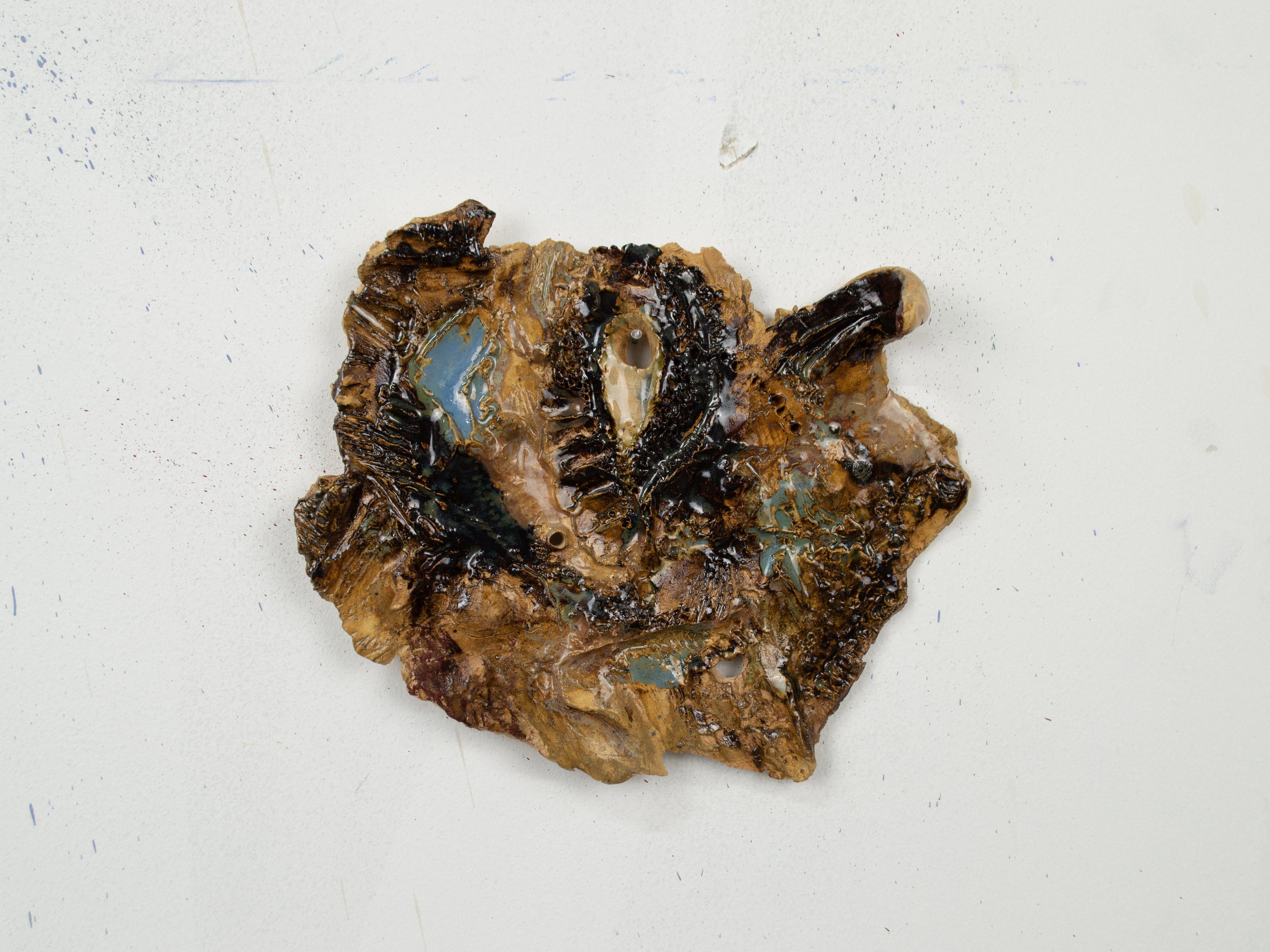 Vulvic Landscape, 2025. Glazed earthenware — 18 x 15 x 3 cm