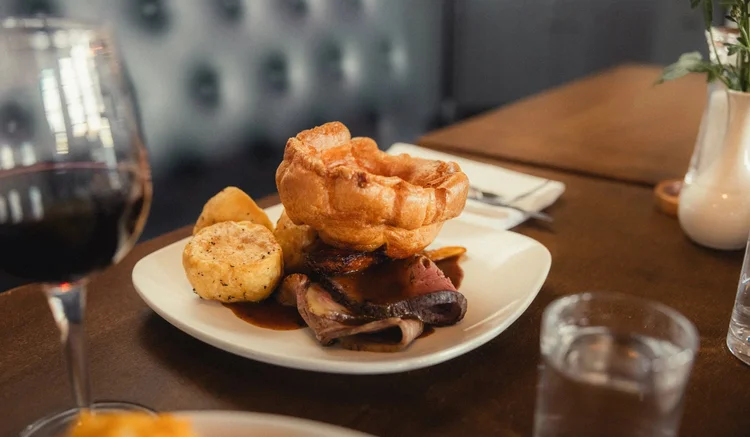 Eat & Drink — Falcon Hotel