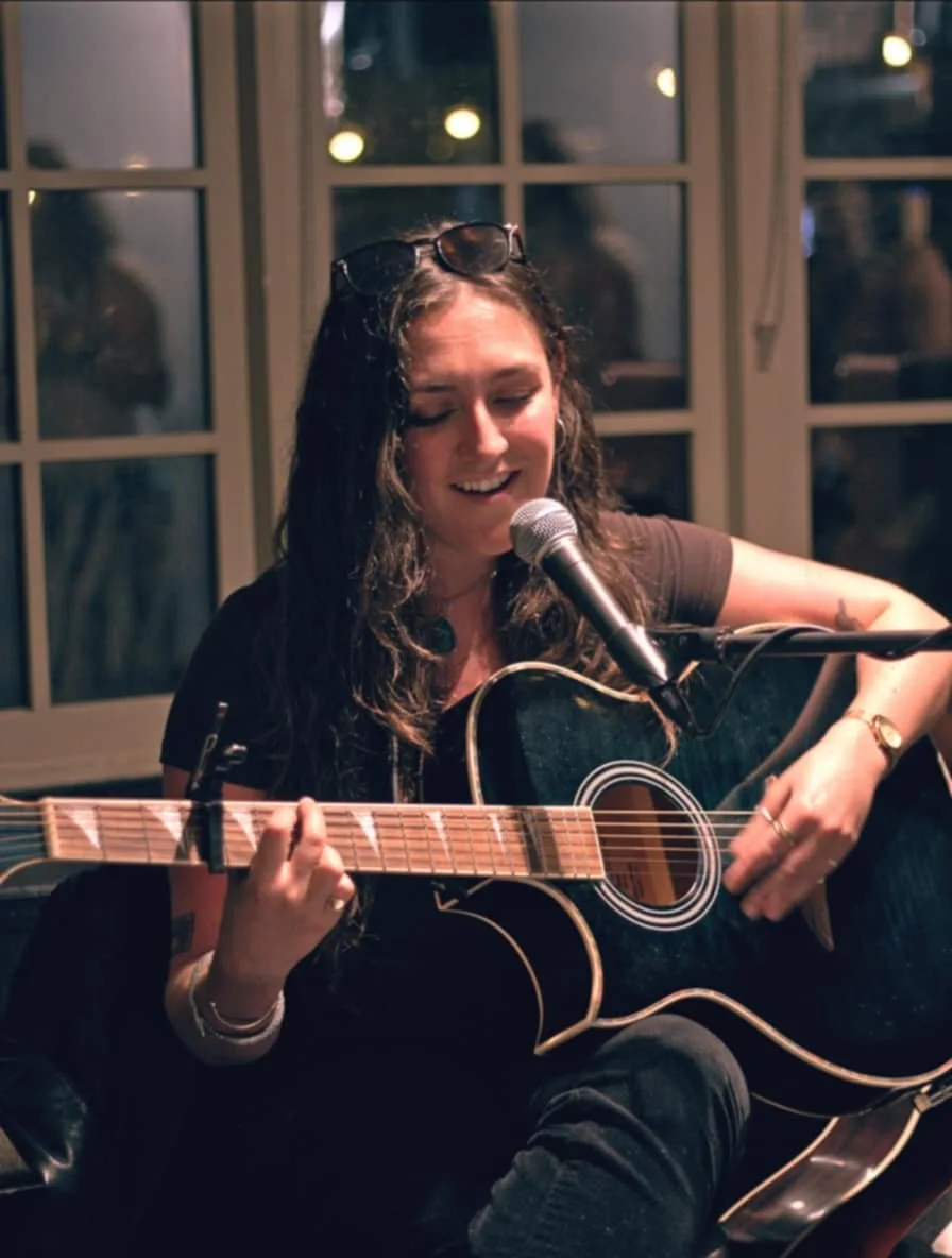 Live Music with Freya in our Secret Garden 🌿