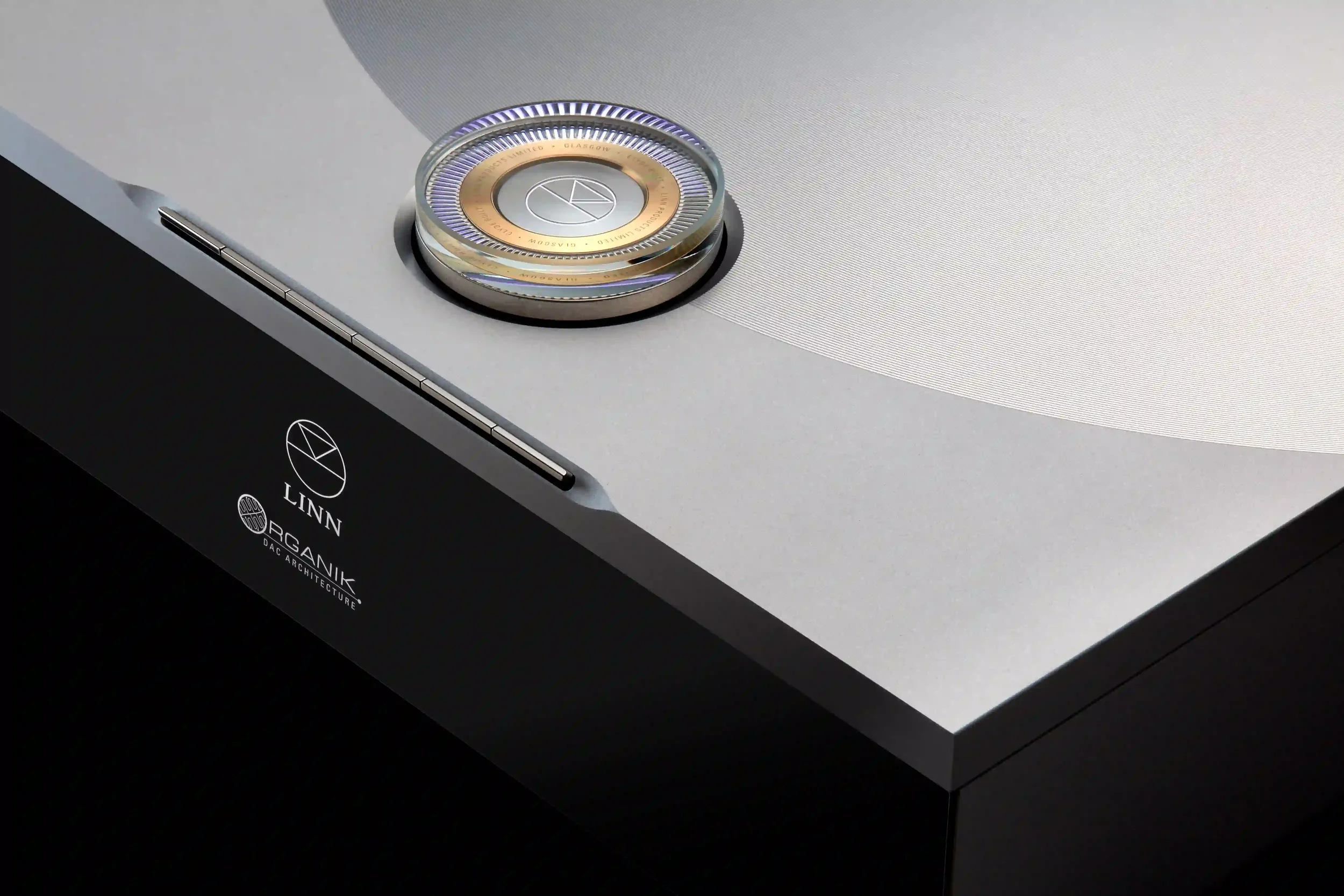 Close-up of a sleek Linn Klimax DSM with Organik.