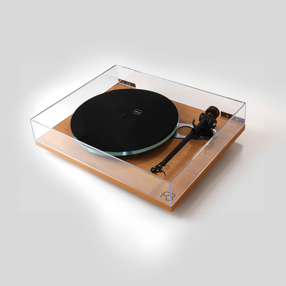 rega_p3_wood_smlr.png