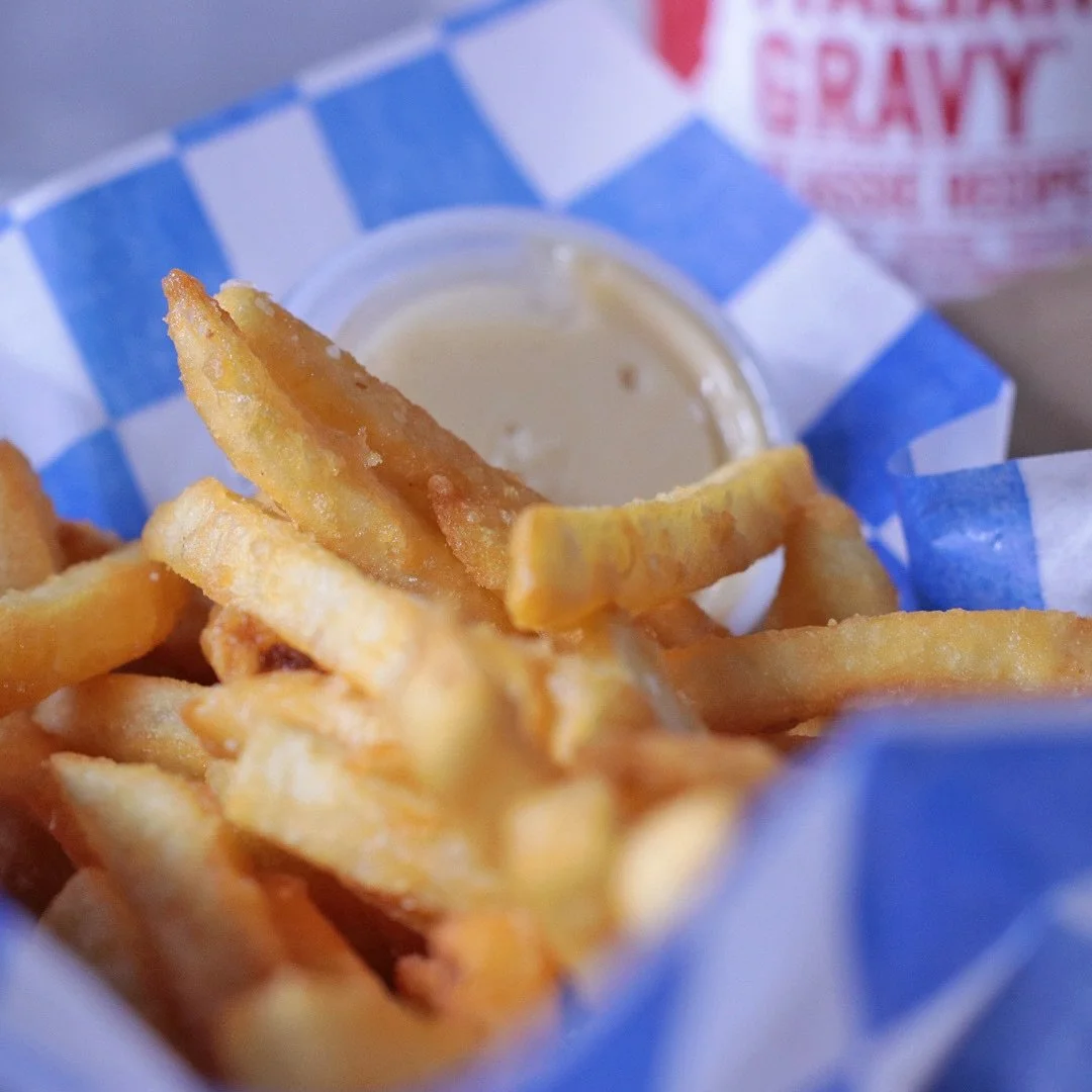 Happy Fri-Yay!
We Have Crispy Ones Now!
You can order fries at Moto with any pizza order or 
perfect for an any-day snack! Call or stop by this week!