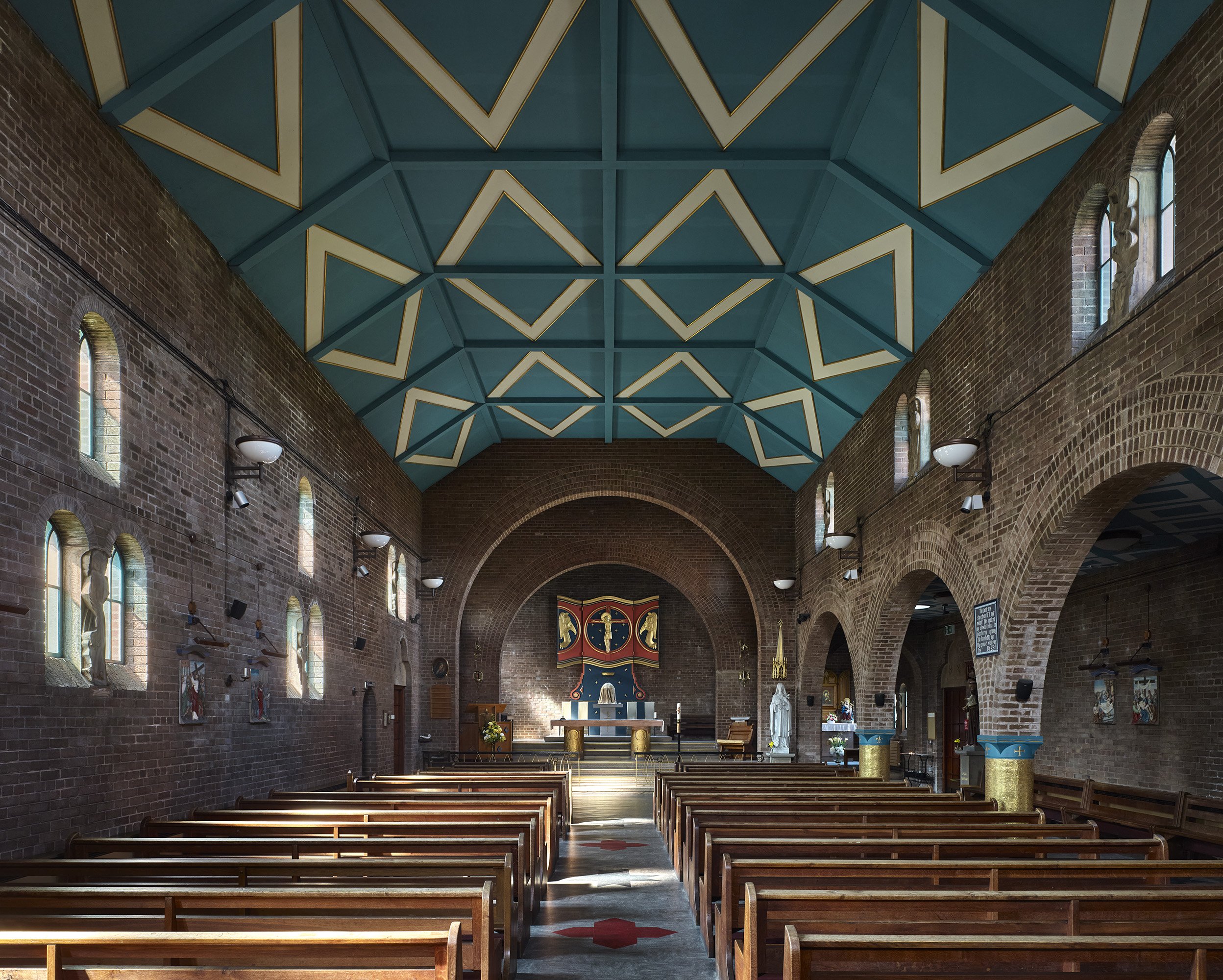 St Teresa, Upholland Interior.jpg