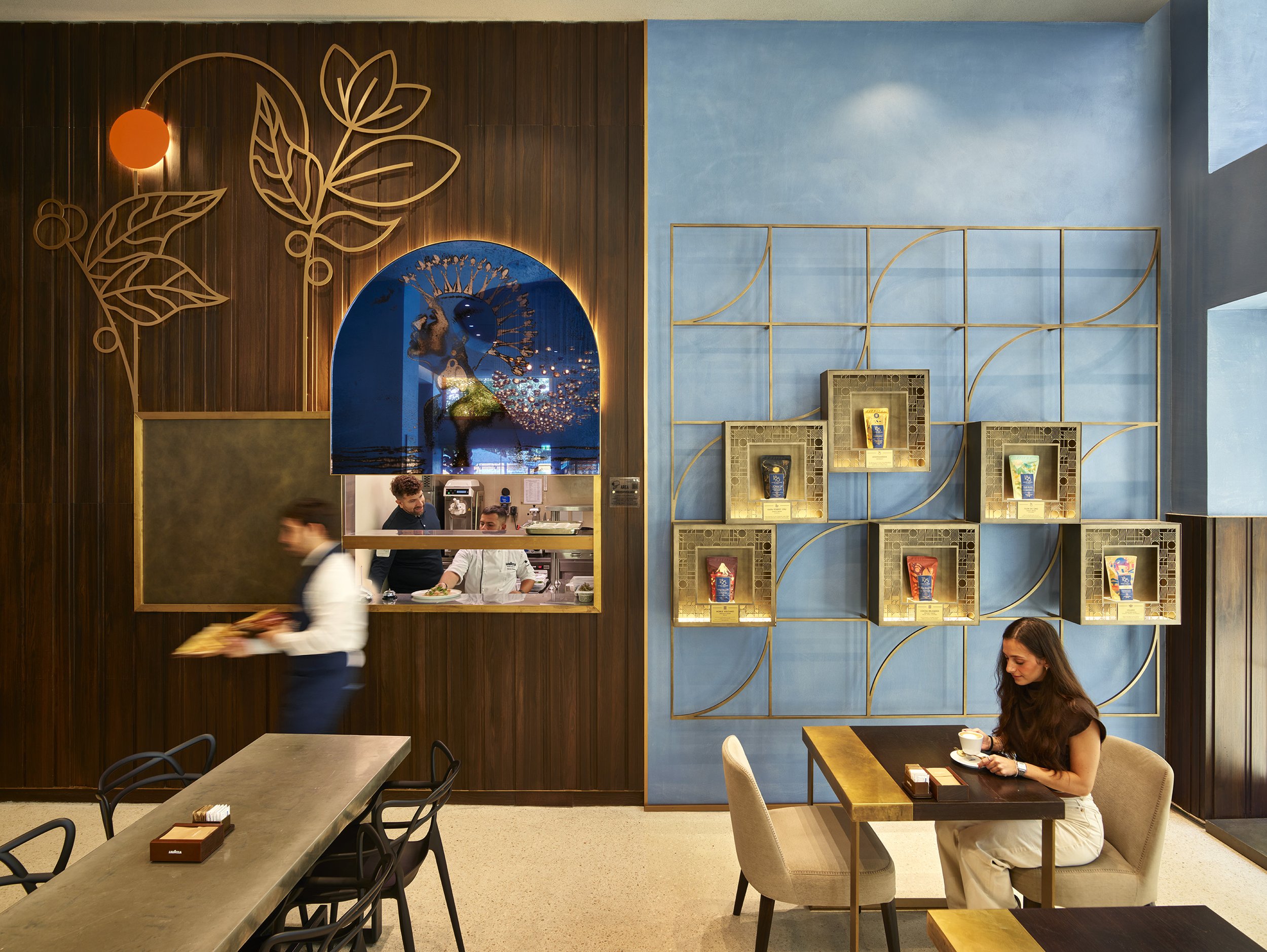 Lavazza Flagship Milan 1.jpg
