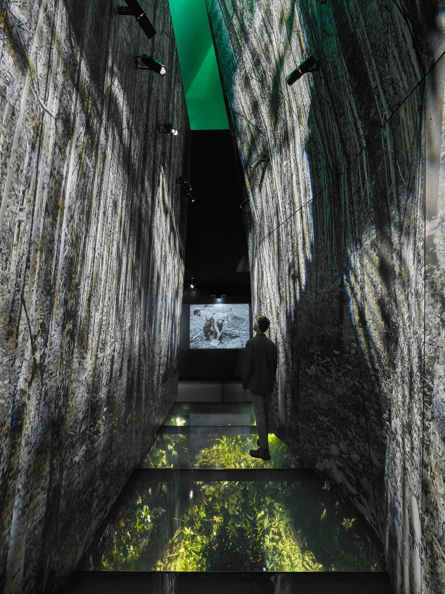 Lost Shtetl Museum 28A.jpg