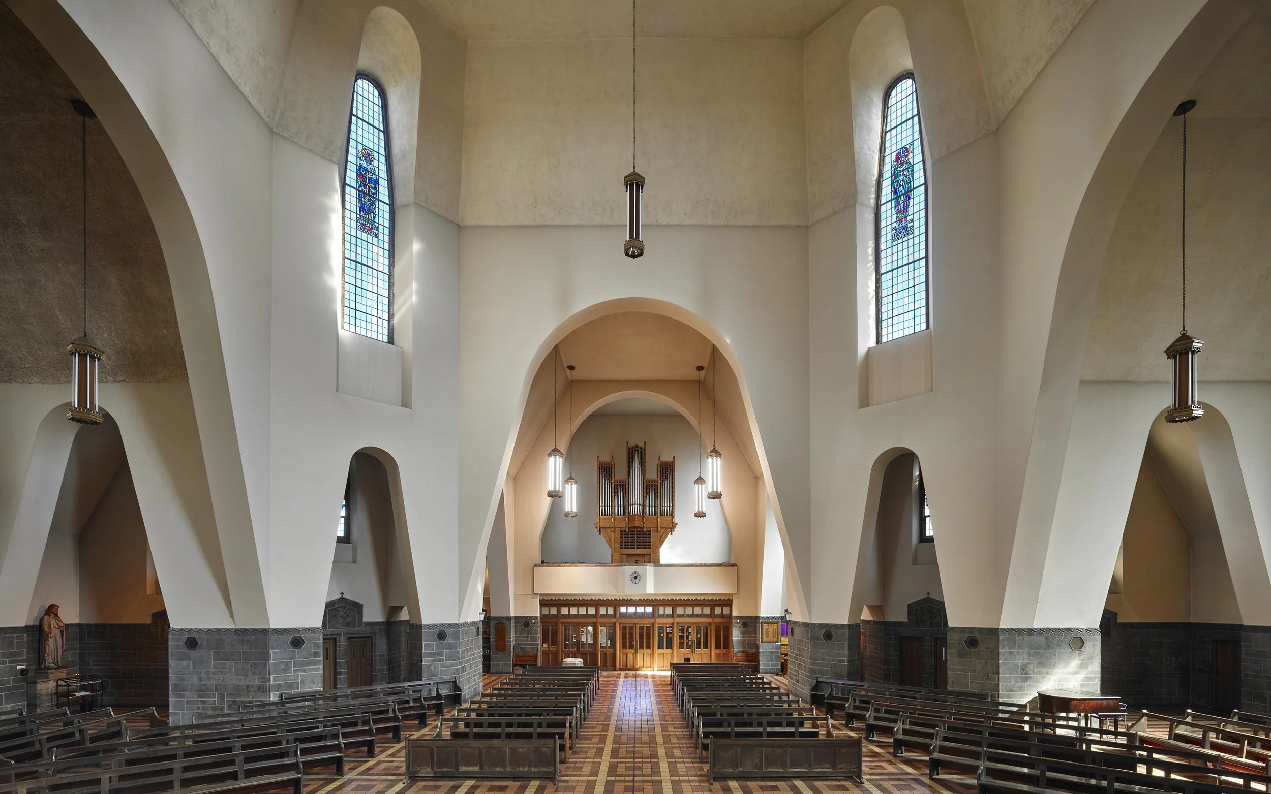 St Mary & St Joseph, London Interior.jpg