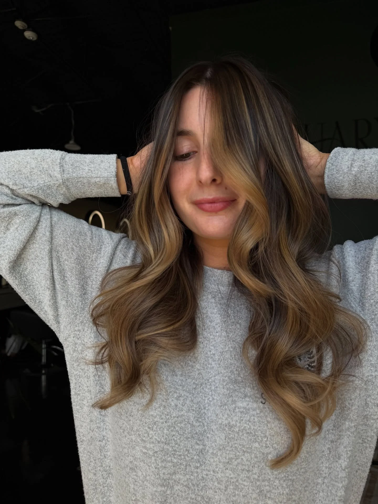 My favorite thing to do is lived in highlights. With this one I got to start off with a blank dark canvas after letting her natural thrive for over a year with glosses. I&rsquo;m obsesseddddd with the way it came out. 
I have a few availabilities for