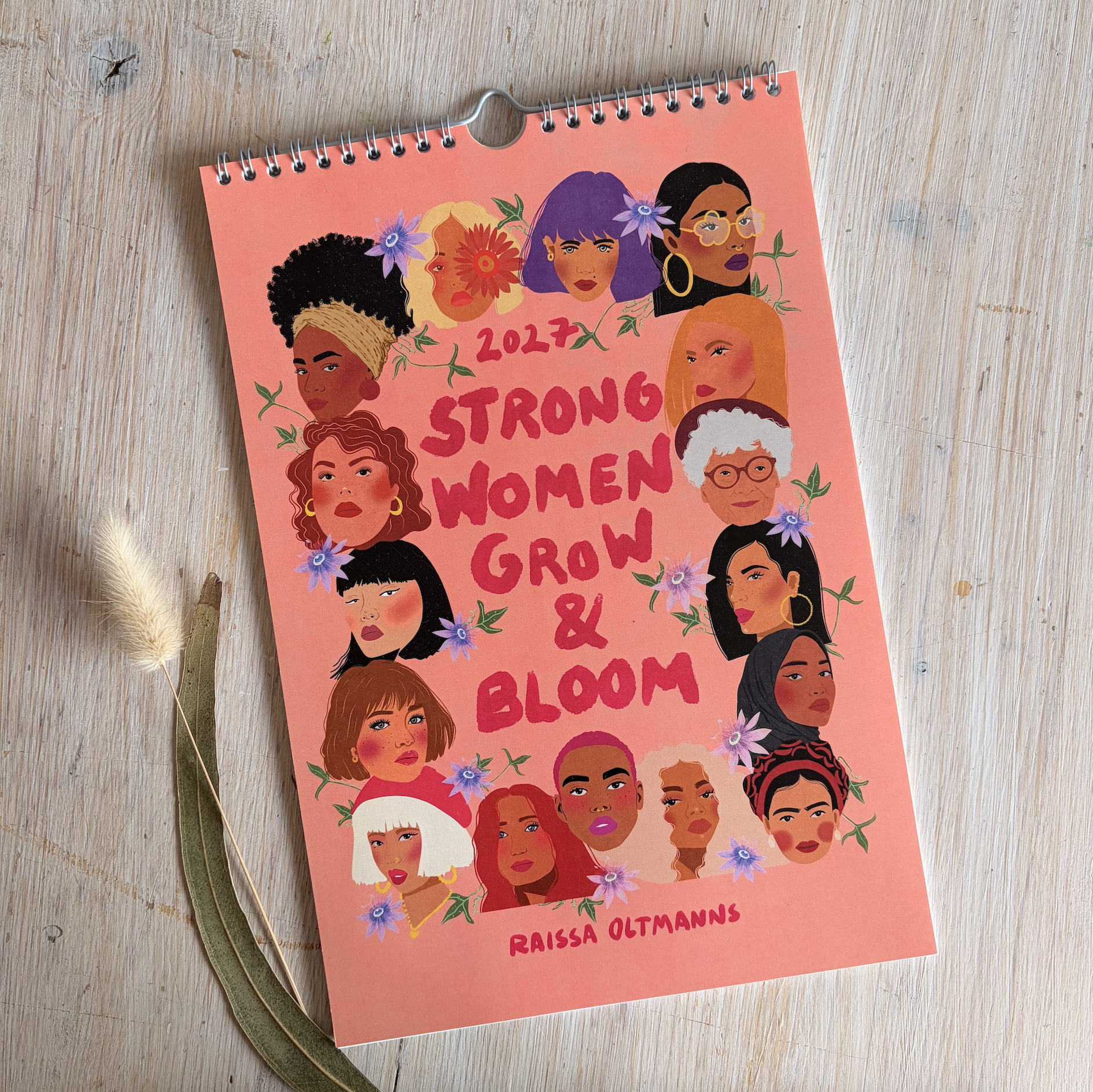 Kalender 2027 "Strong Women grow & bloom" Illustrationen Raissa Oltmanns I Wandkalender A4 I Monatskalender