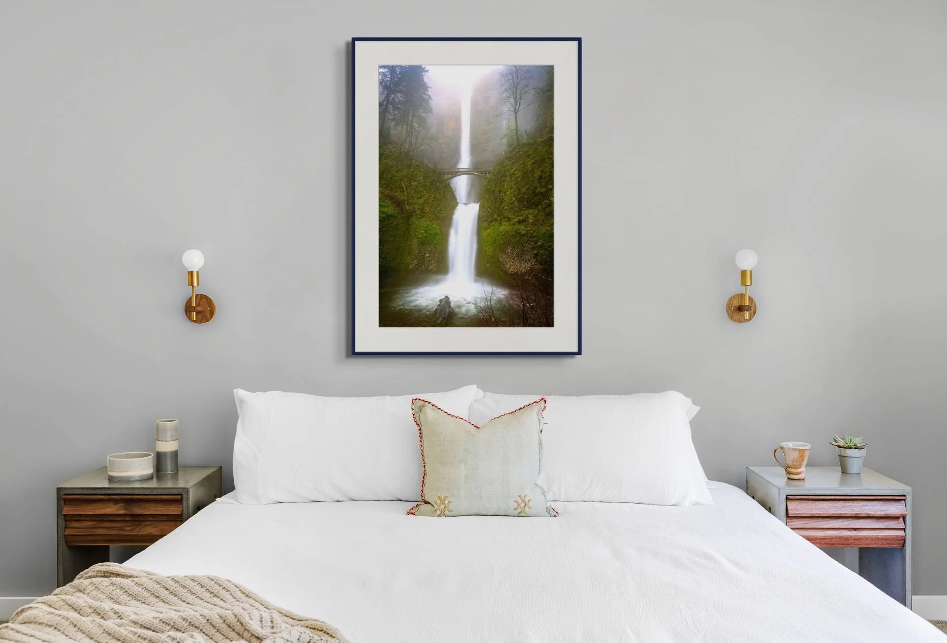 MULTNOMAH FALLS FRAMED.jpg