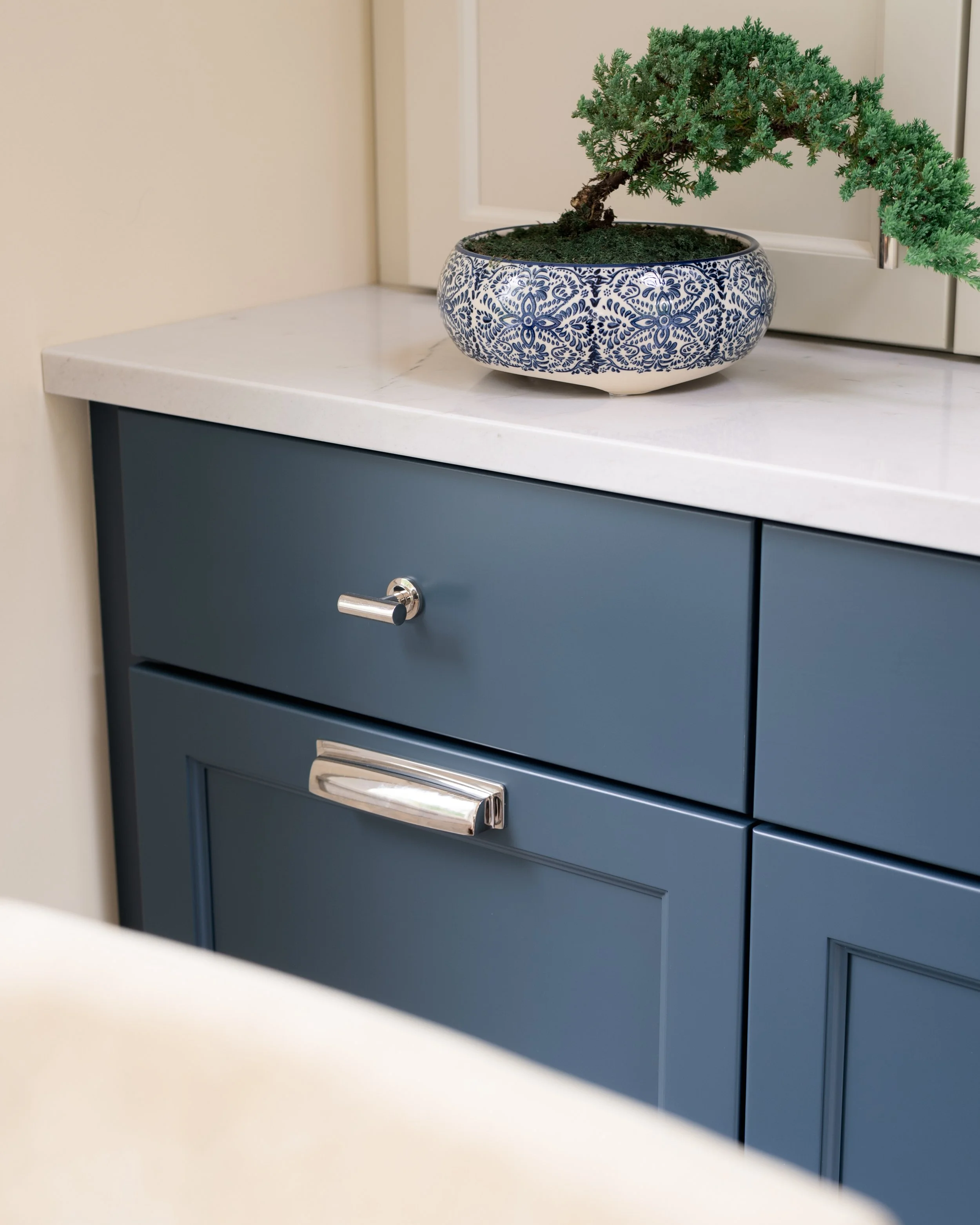 Carlisle Design | Interiors & Consulting | Kitchen | Custom Cabinetry | Designer | Renovation | Home
