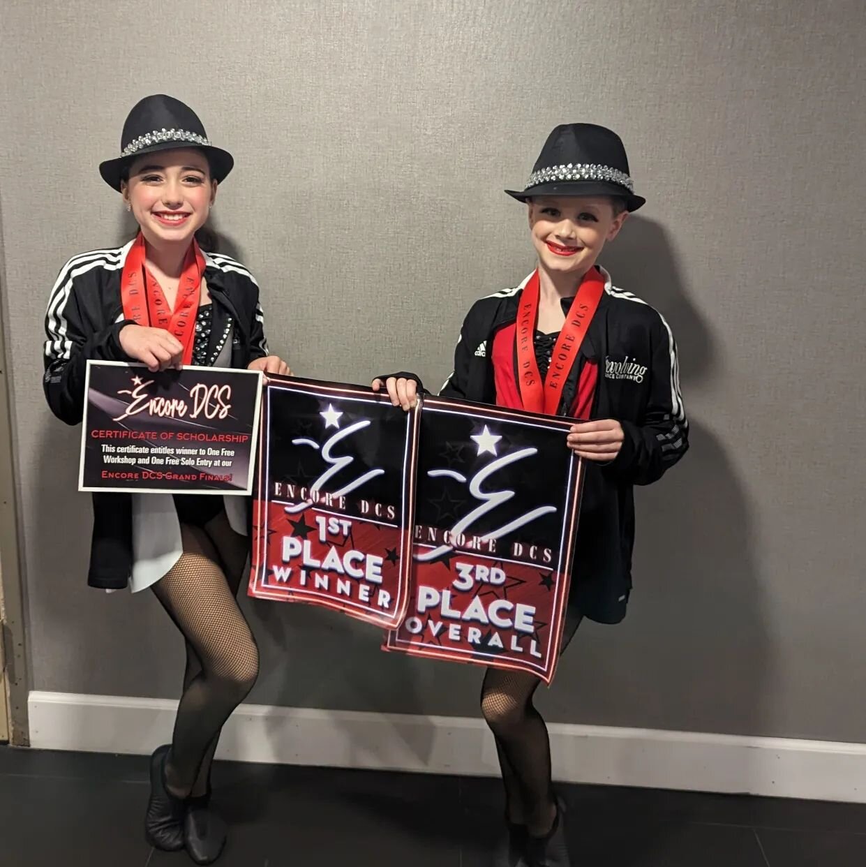 Congratulations to these girls on the last competition of the season. Everyone looked amazing as usual on stage. Onto season 2 we go 😁
.
Special congratulations to Grace and Mia for both receiving scholarships that only a couple were handed out all 
