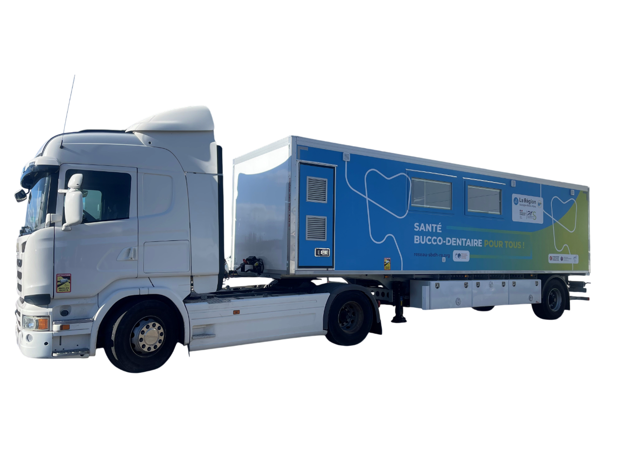 sante bucco-Photoroom.png