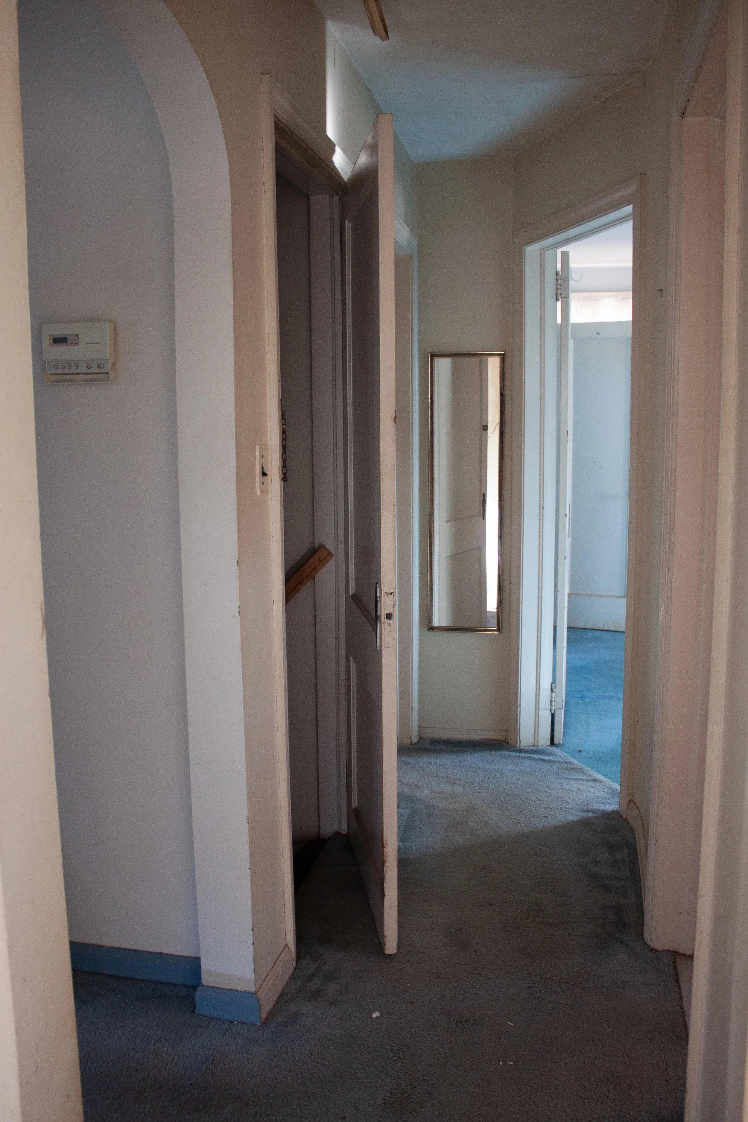 HOUSERENOBEFORE-28.jpg