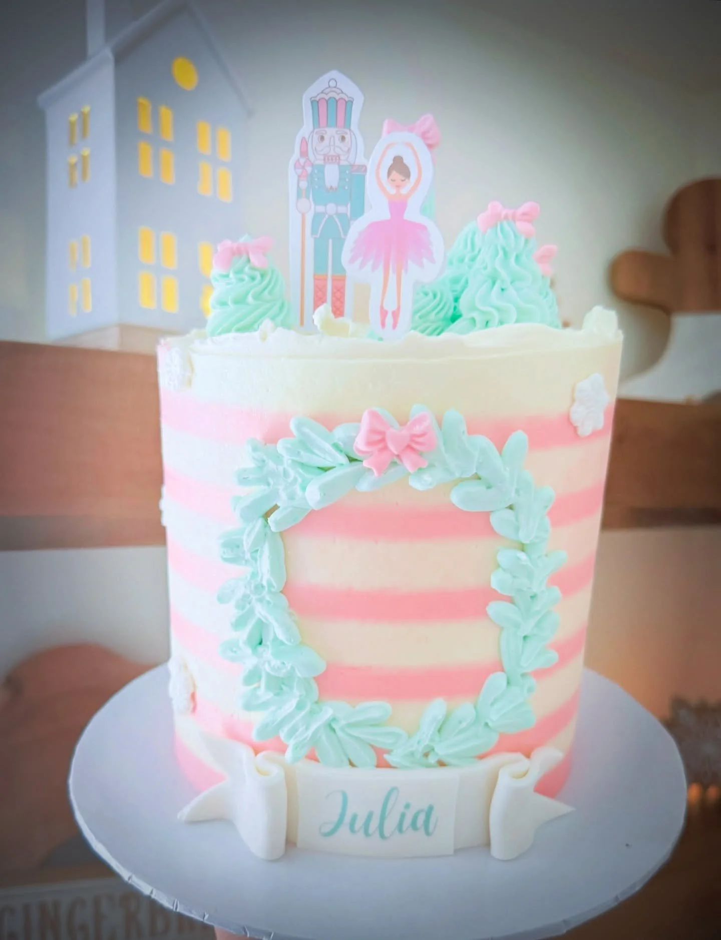 Holiday spirit activated ✨🎄 Back with our Nutcracker cake design for the second time, and she&rsquo;s as charming as ever.

#NutcrackerCake #HolidayCakes #CustomCakes #CakeArtist #CapeCodBakery #CapeBatter #PlymouthMA #SouthShoreEats #MassachusettsB