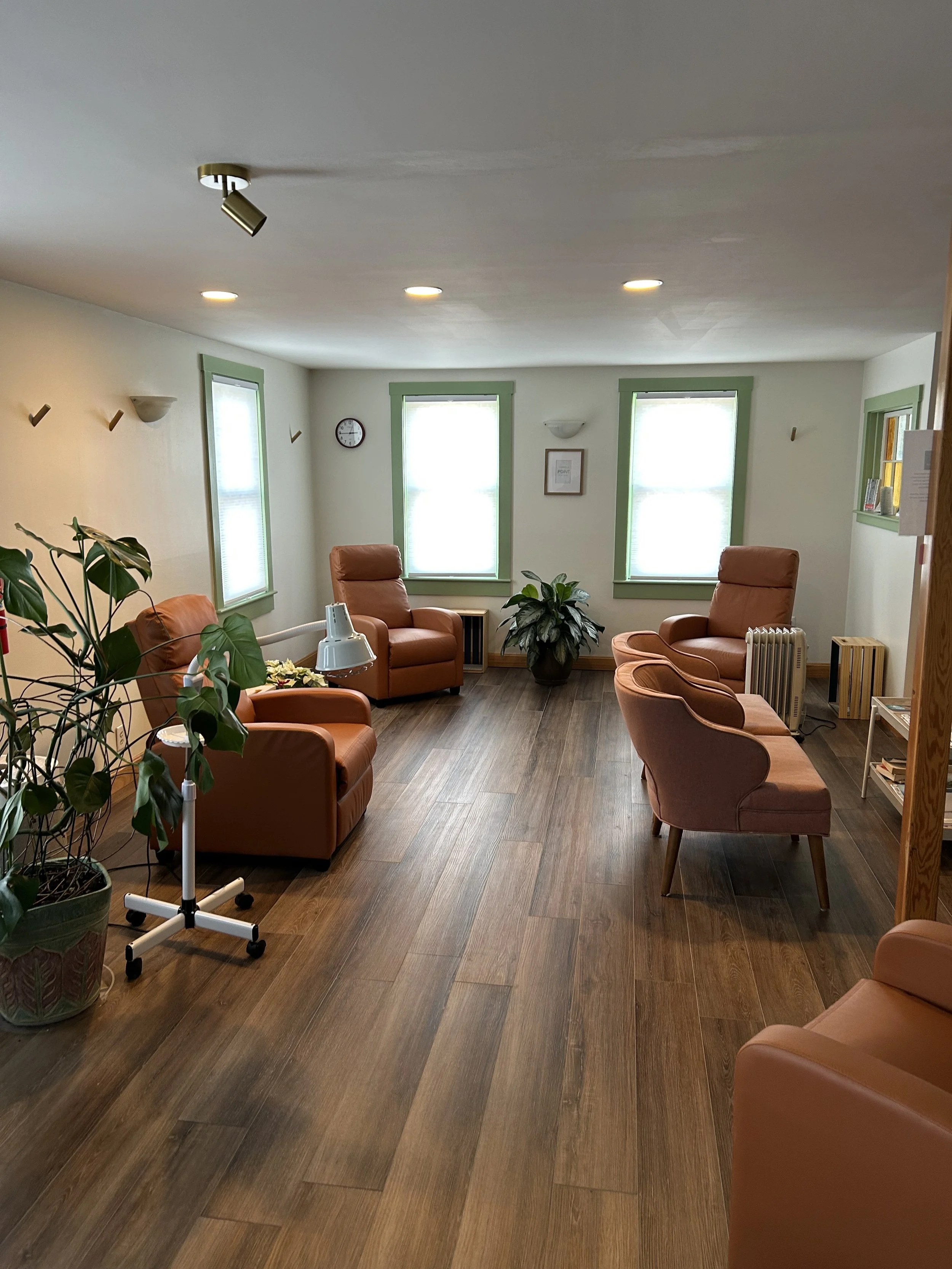 community acupuncture room.jpg