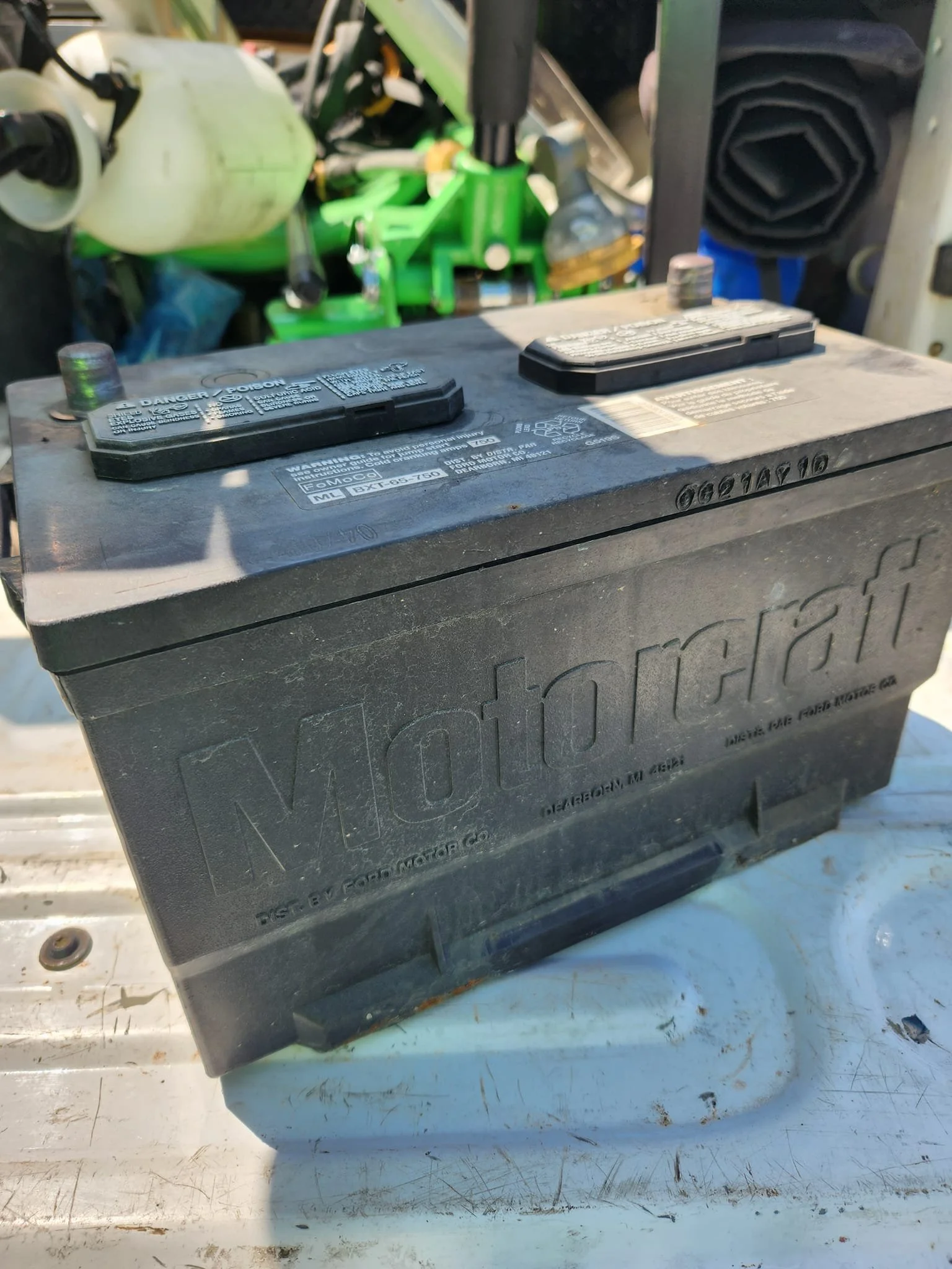 Chassis Battery Replacement — Island RV Repair