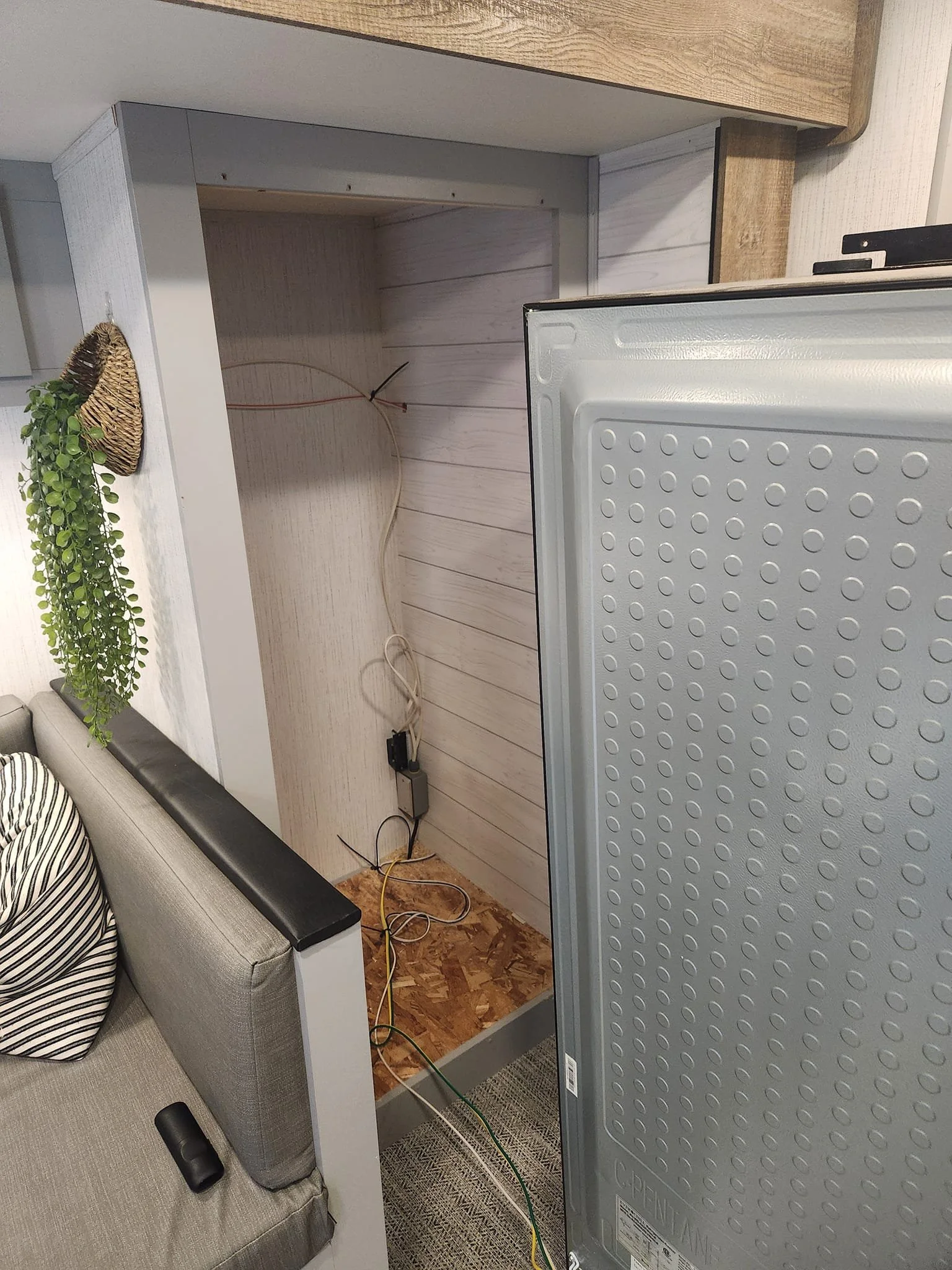Fridge Fixer Rv RV Refrigerator Repair — Island RV Repair