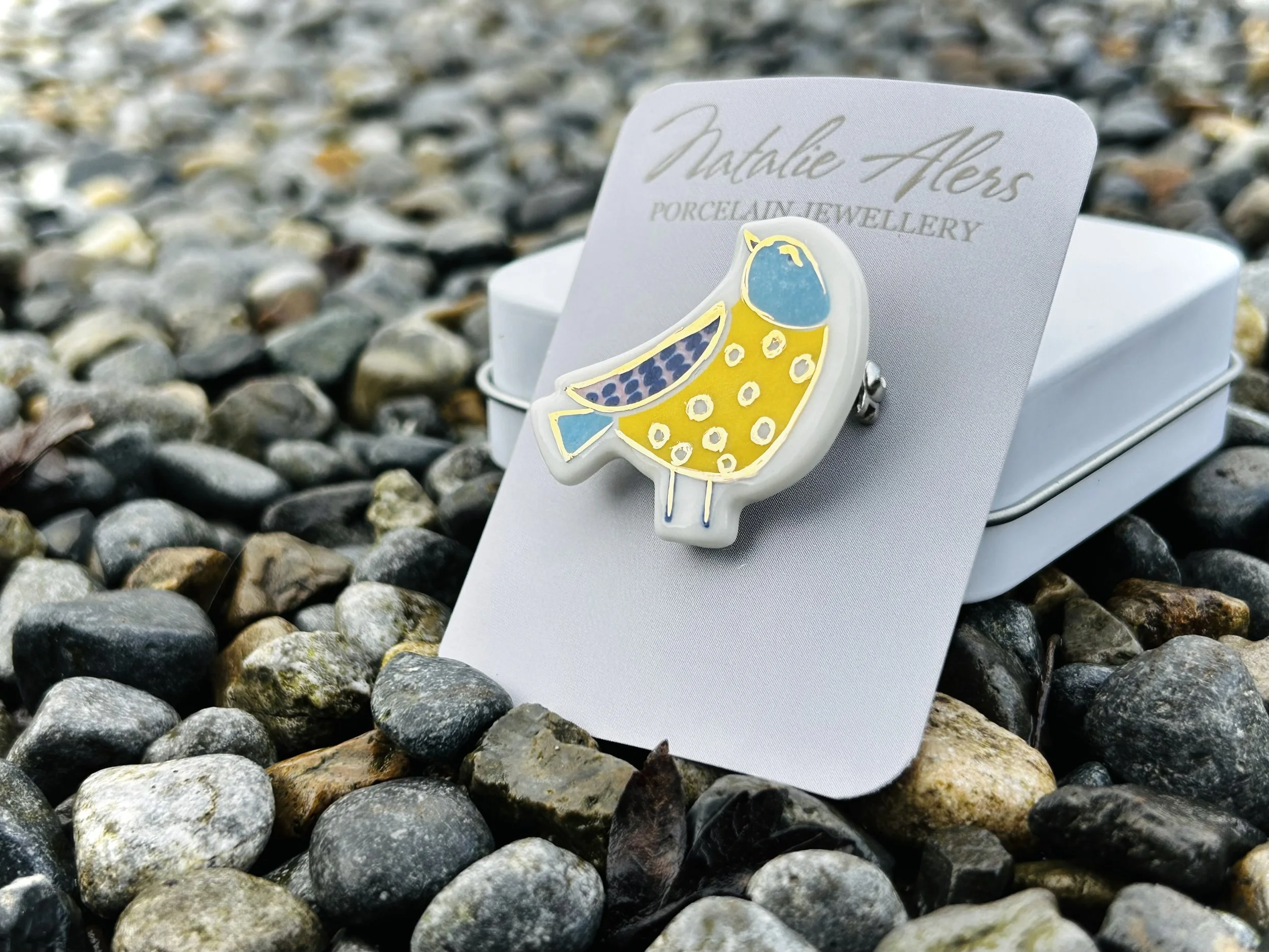 Aoife birdie brooch, porcelain brooch, ceramic brooch, handmade jewellery, gift for her