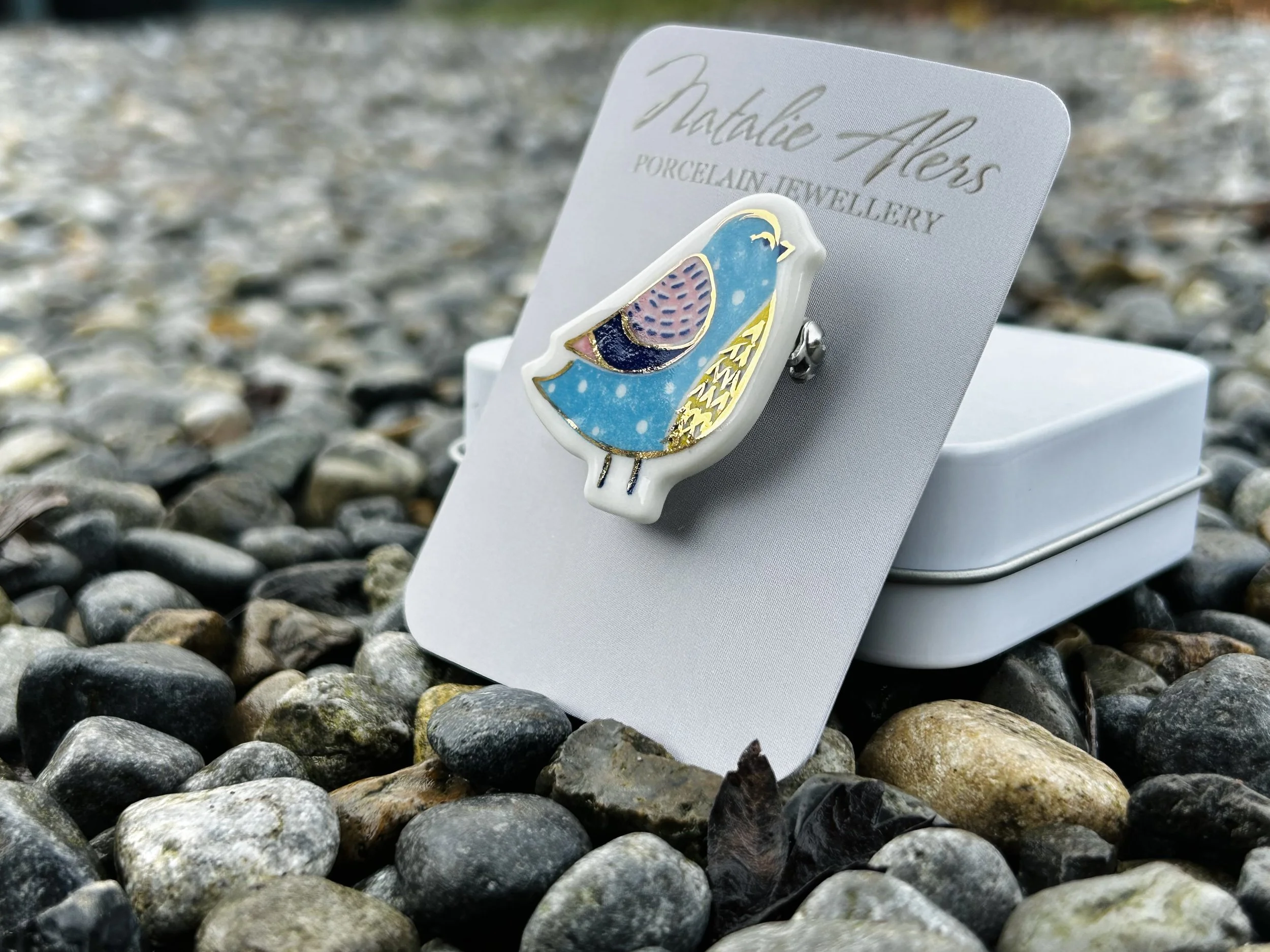 Siobhán birdie brooch, porcelain brooch, ceramic brooch, handmade jewellery, gift for her