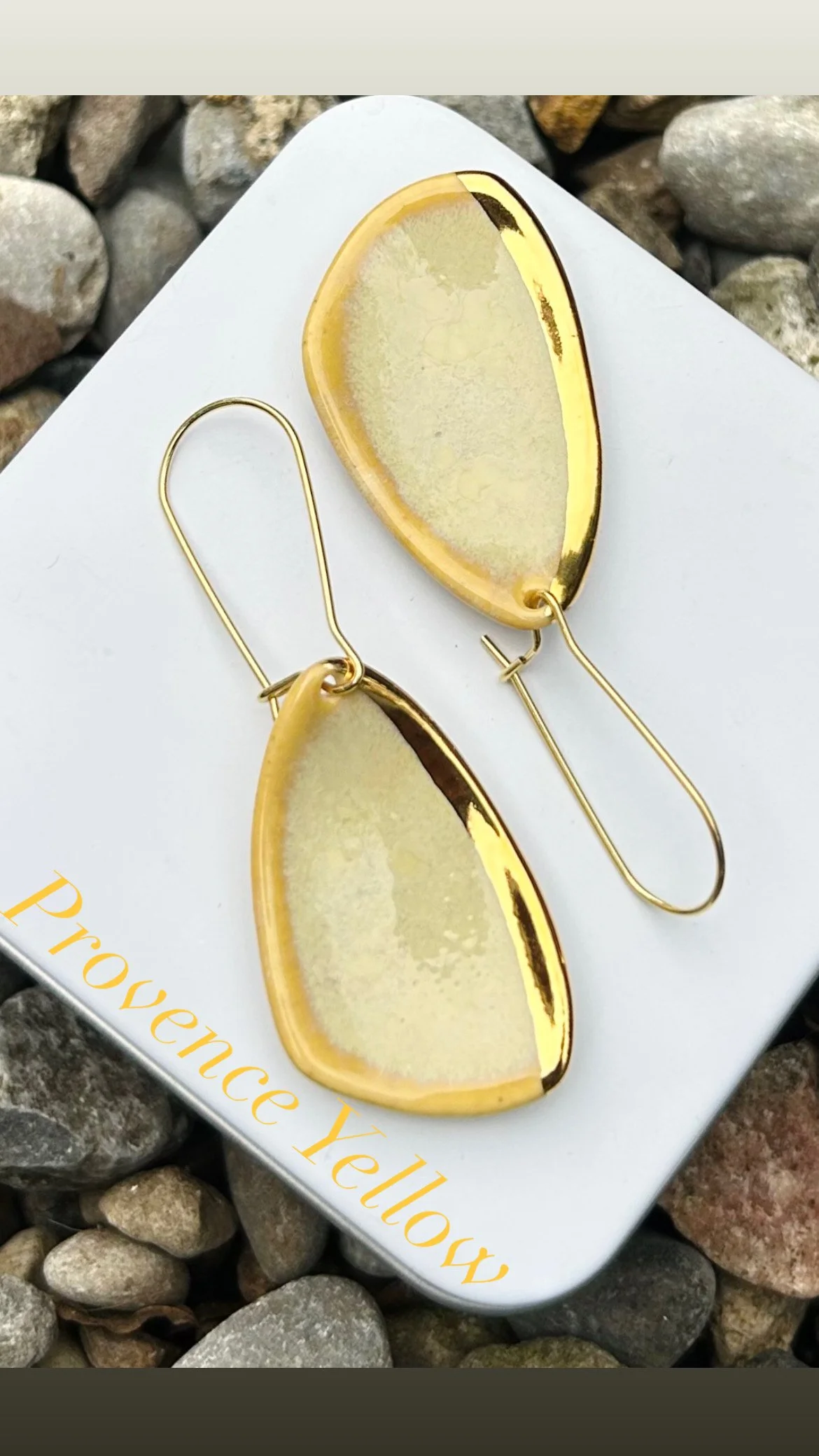 Porcelain earrings, porcelain hooks, gold earrings, handmade earrings, statement jewellery