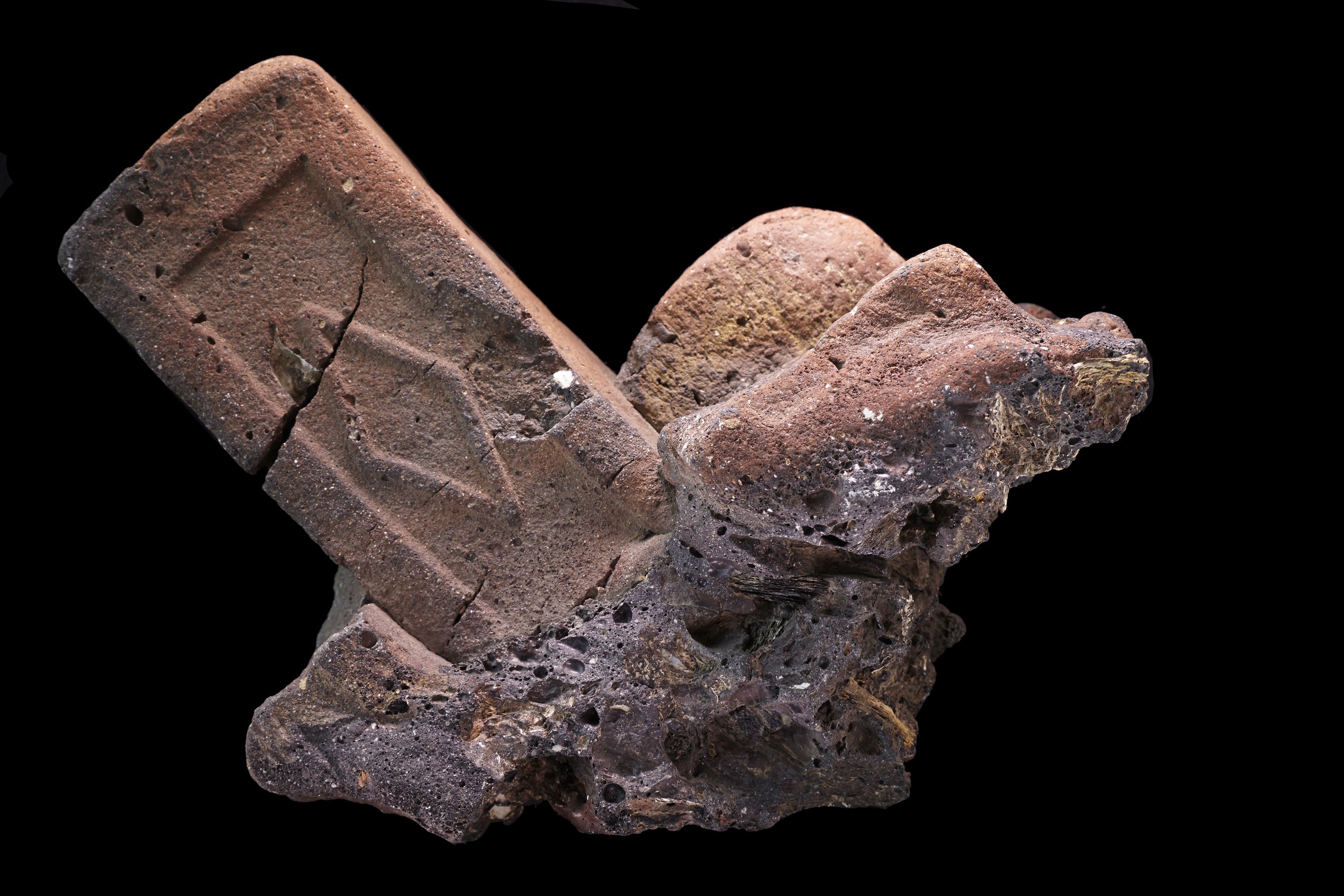 'diamond' (burr) Excelsior Brick Co, Haverstraw (1890) found at