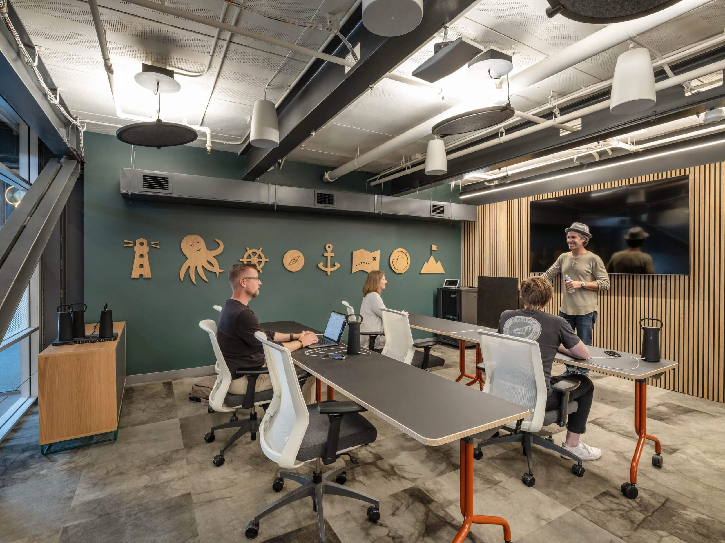 Copy of Copy of Niantic-UntetheredFinals-011.jpeg