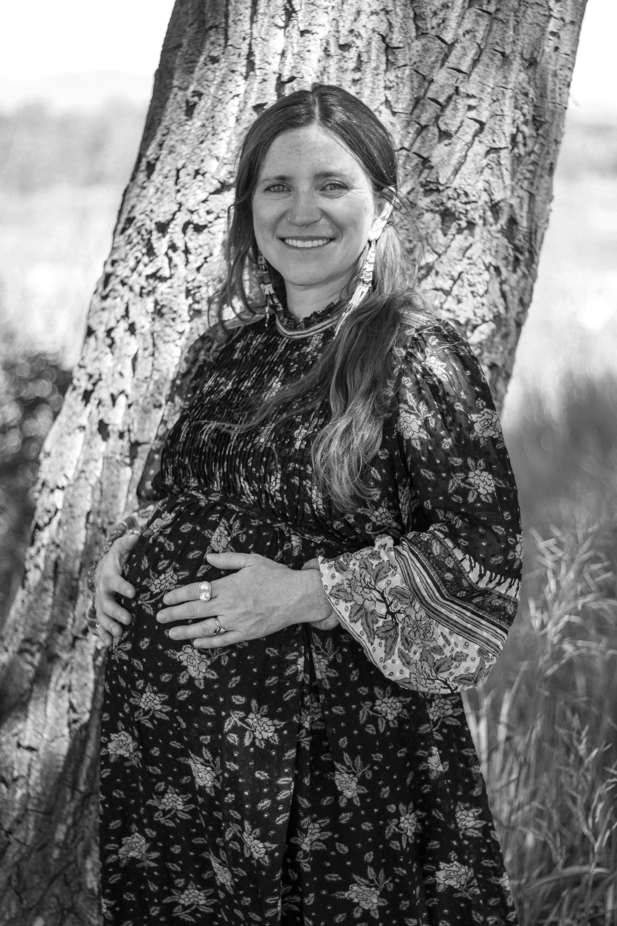 Jen.maternity.2025.bw.80-2.jpg