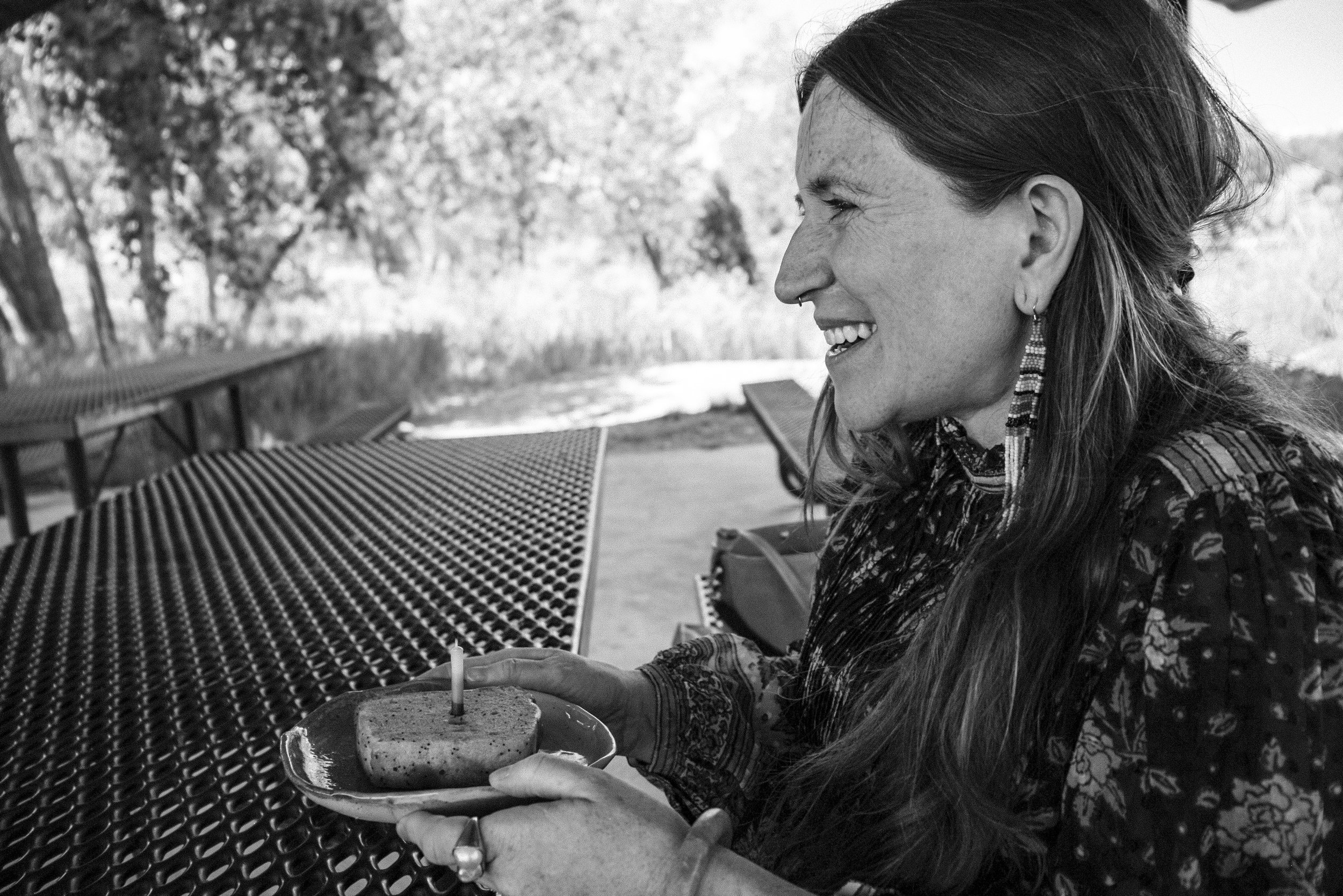 Jen.maternity.2025.bw.80-27.jpg