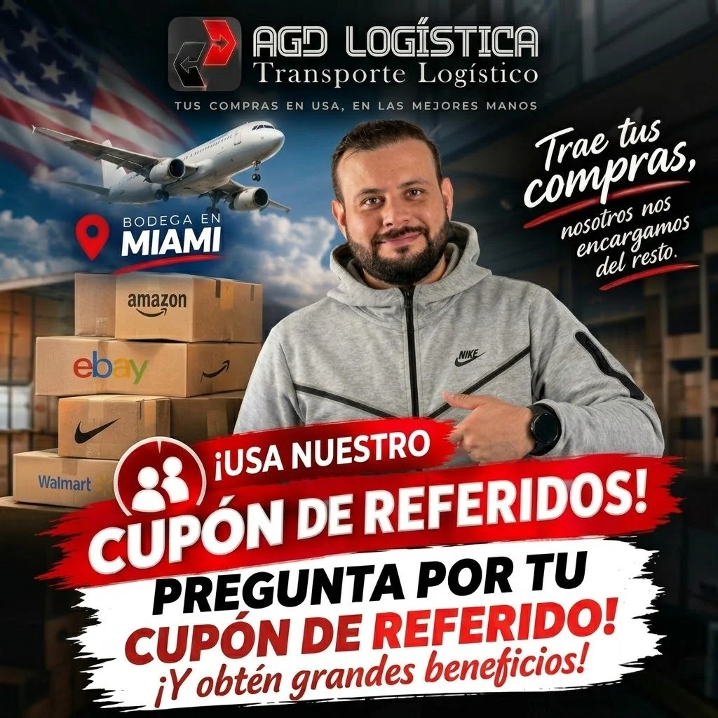 Hombre en un almacén de envíos, con cajas de Amazon, eBay, Nike y Walmart, promoción de un cupón de referidos para logística y transportes en Miami.